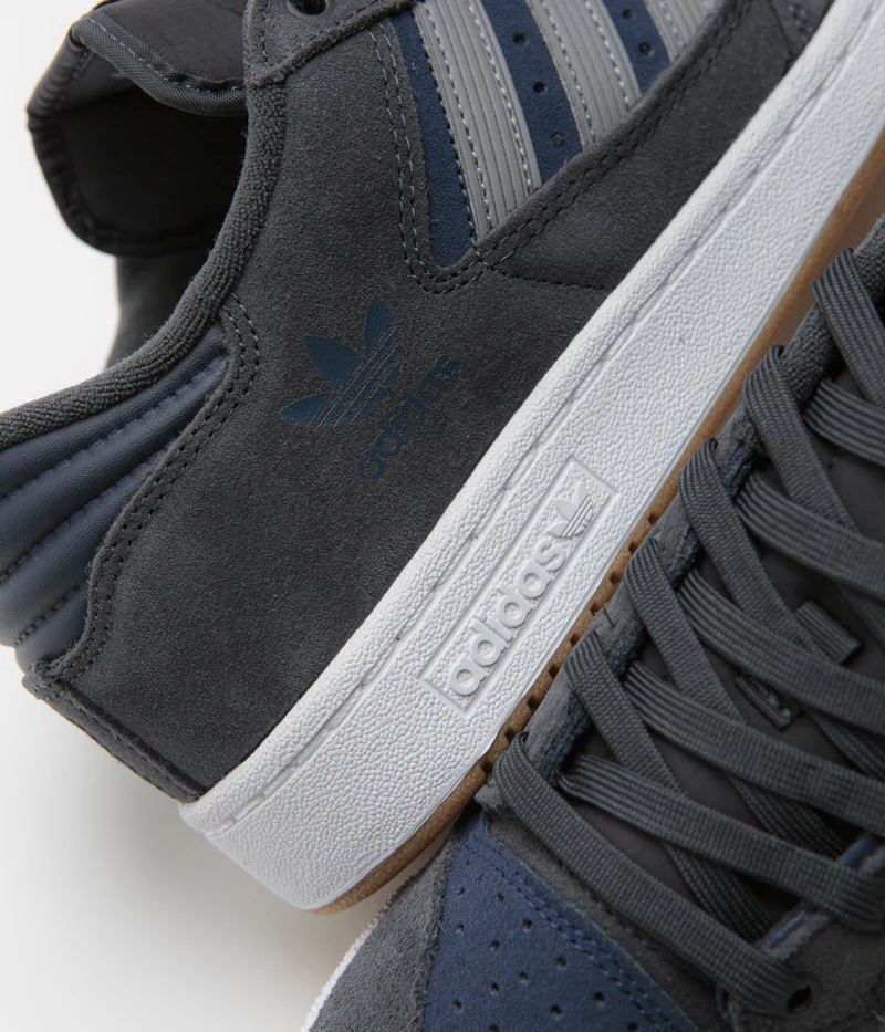Adidas Centennial 85 Low ADV Shoes - Carbon / Grey Three / Collegiate Navy - Image 4