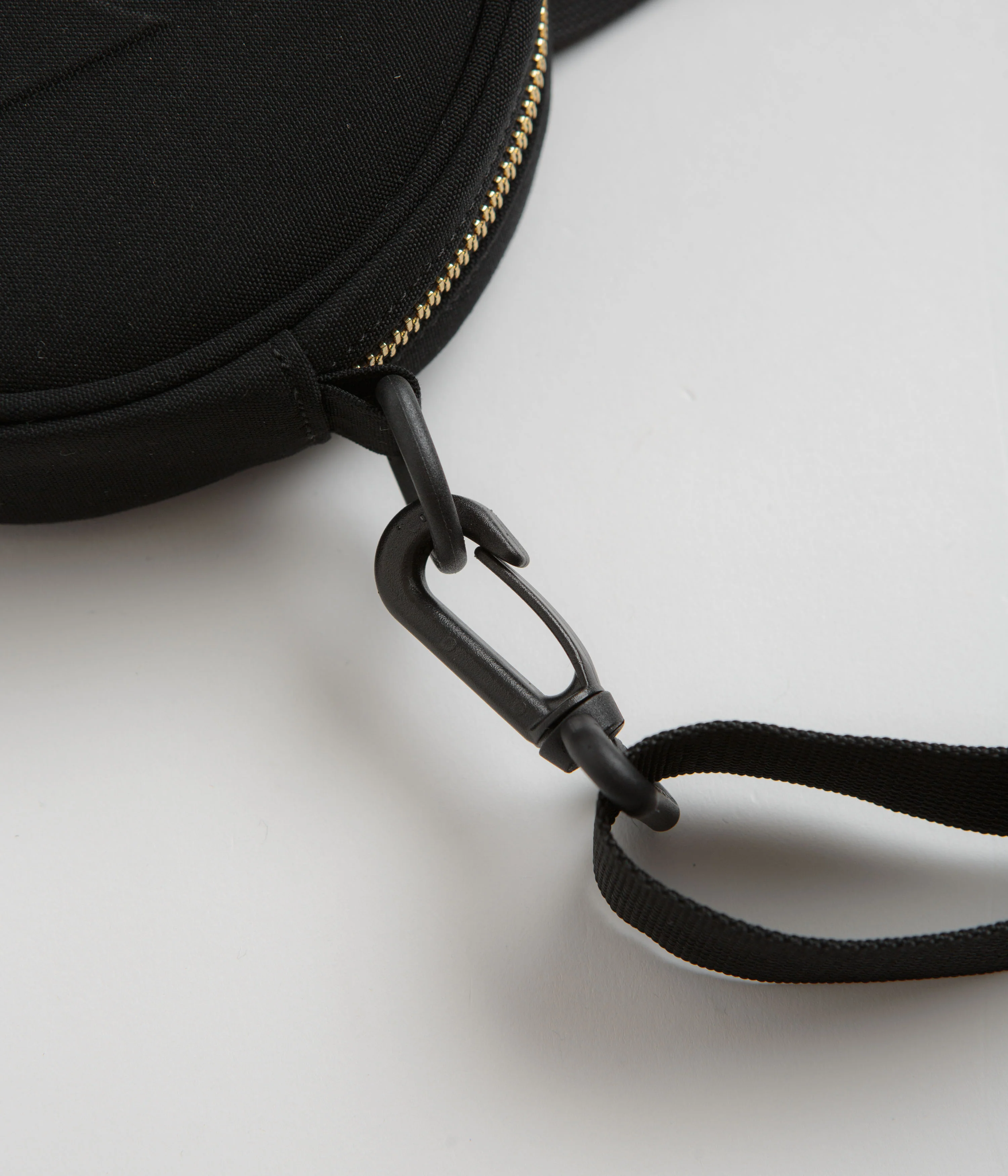 Carhartt Clarton Bag - Black - Image 3