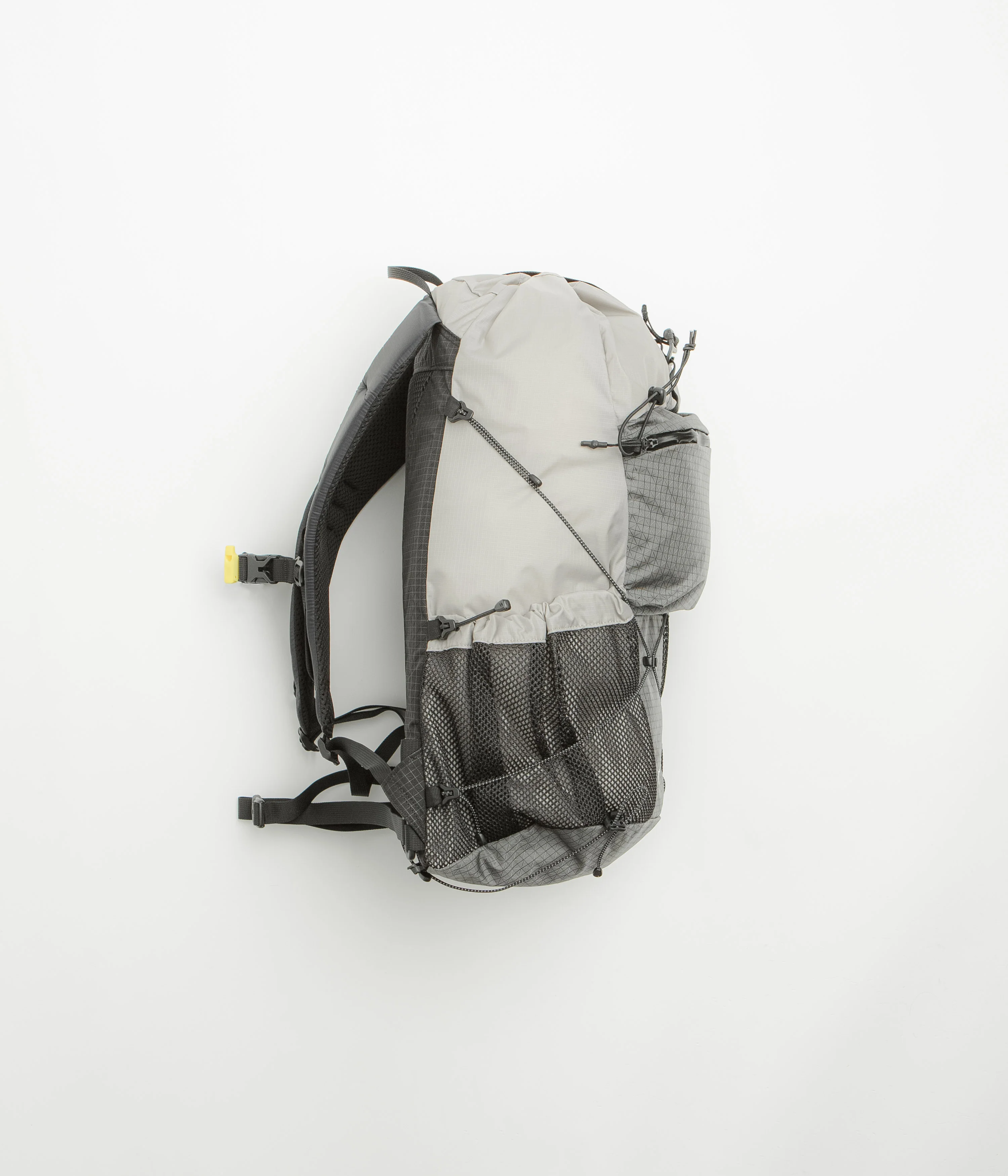 Cayl Biseul B-Grid Backpack - Grey - Image 2
