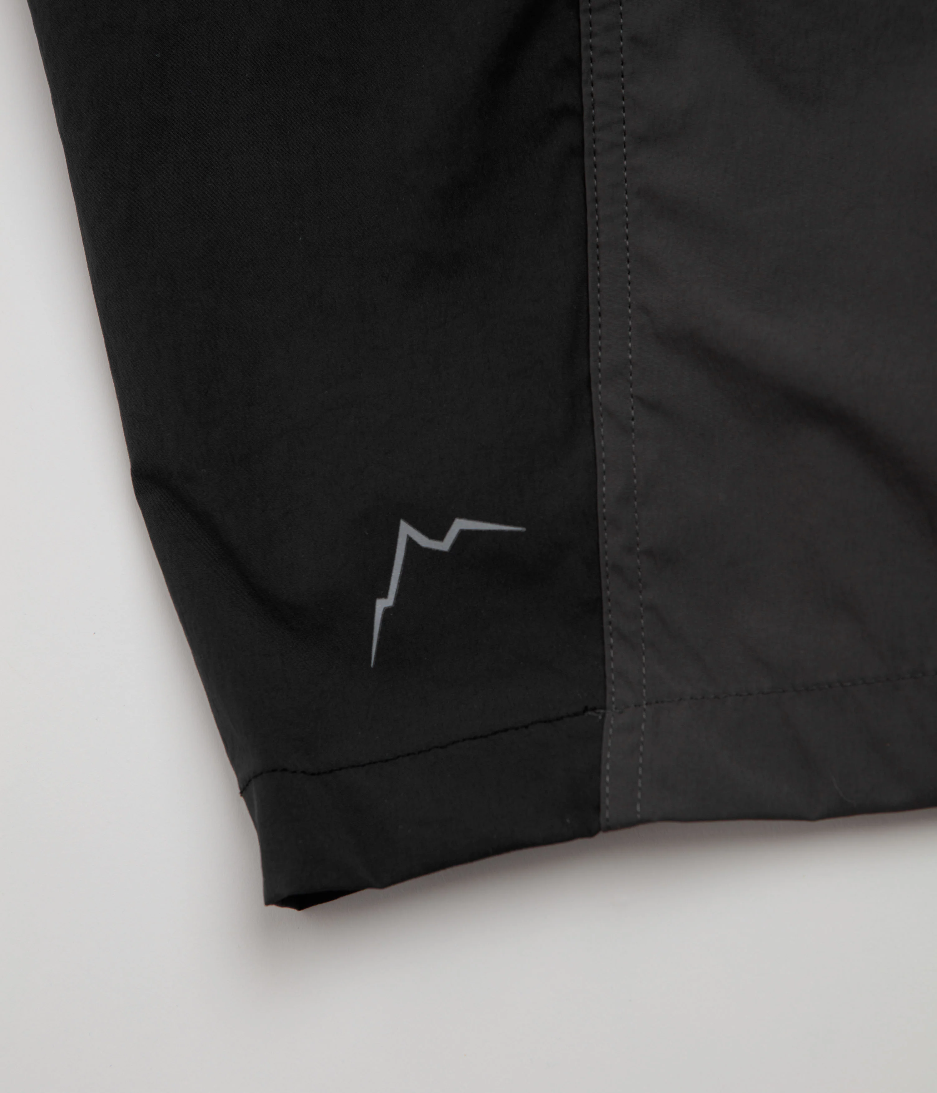 Cayl Bloc Shorts - Black - Image 9
