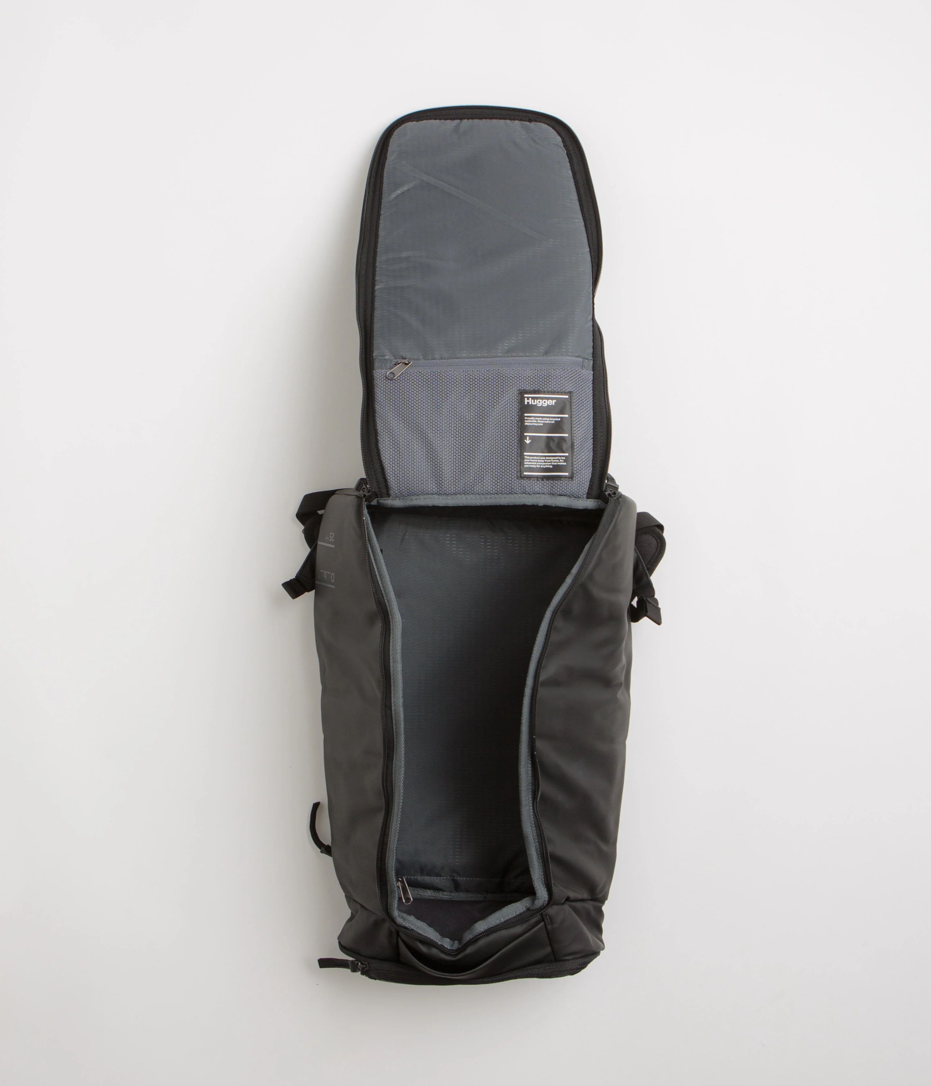 D_b_ Hugger 25L Backpack - Black Out - Image 4