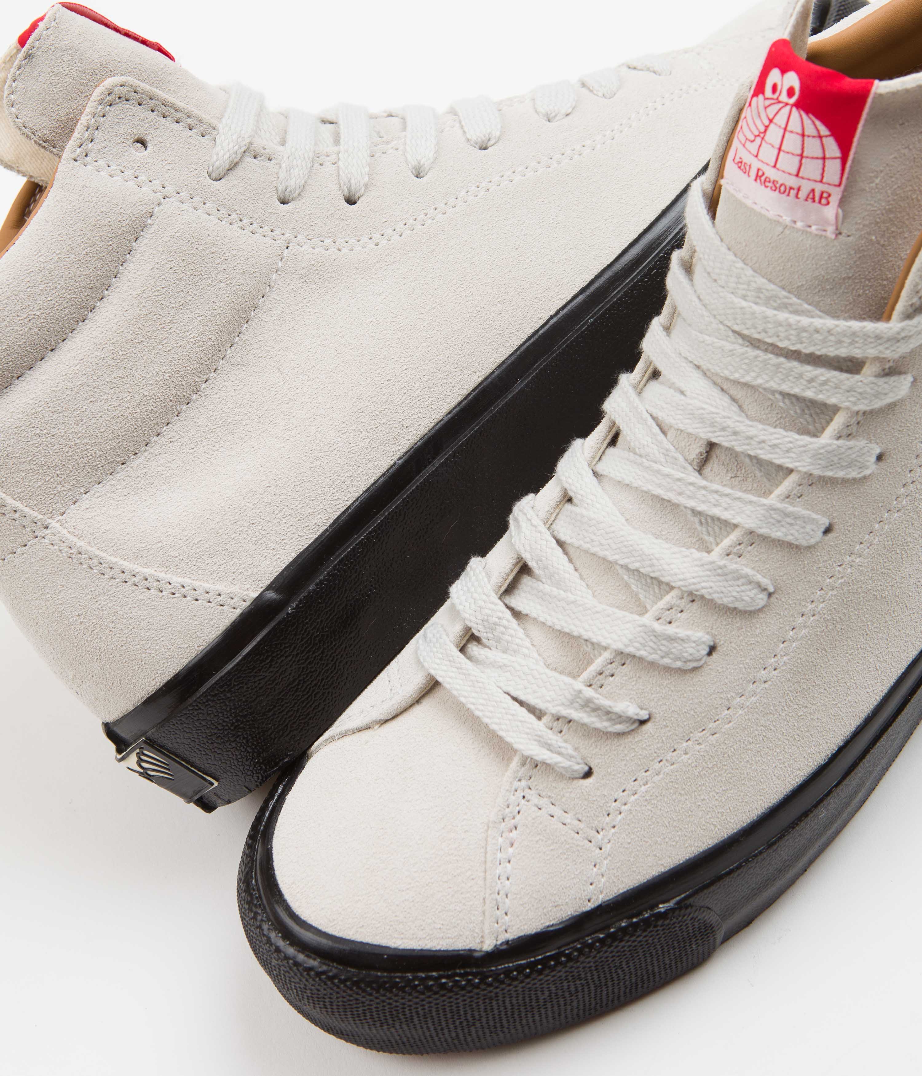 Last Resort AB VM003 Suede Hi Shoes - White / Black - Image 3
