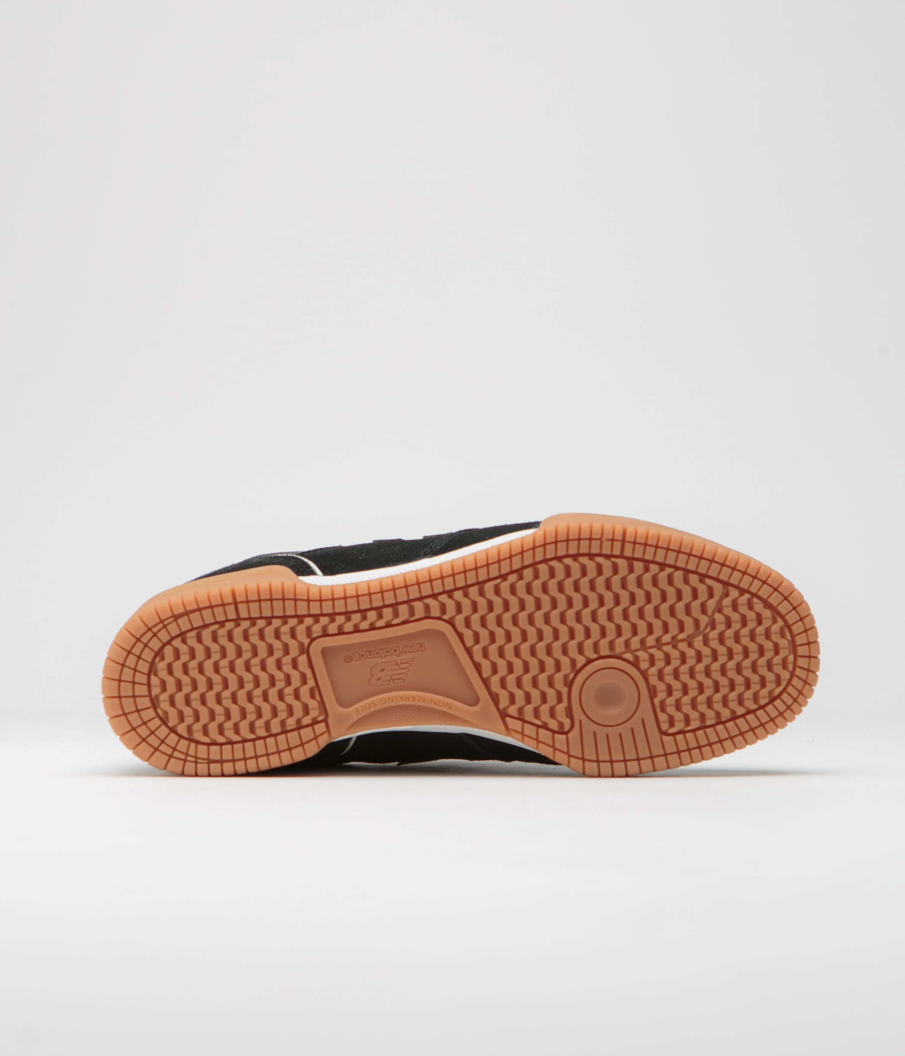 New Balance Numeric 600 Tom Knox Shoes - Black / Gum - Image 6