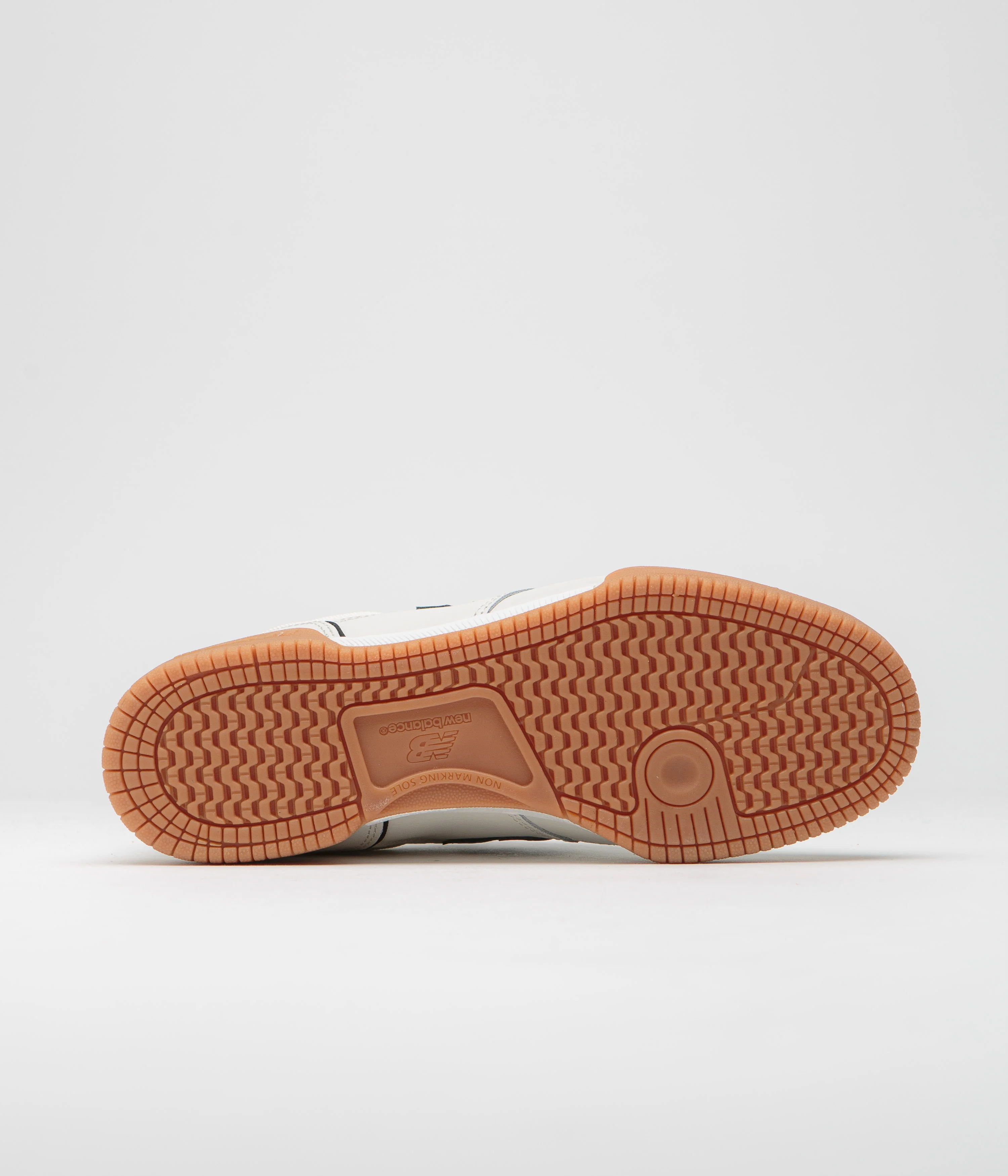 New Balance Numeric 600 Tom Knox Shoes - White / Gum - Image 6