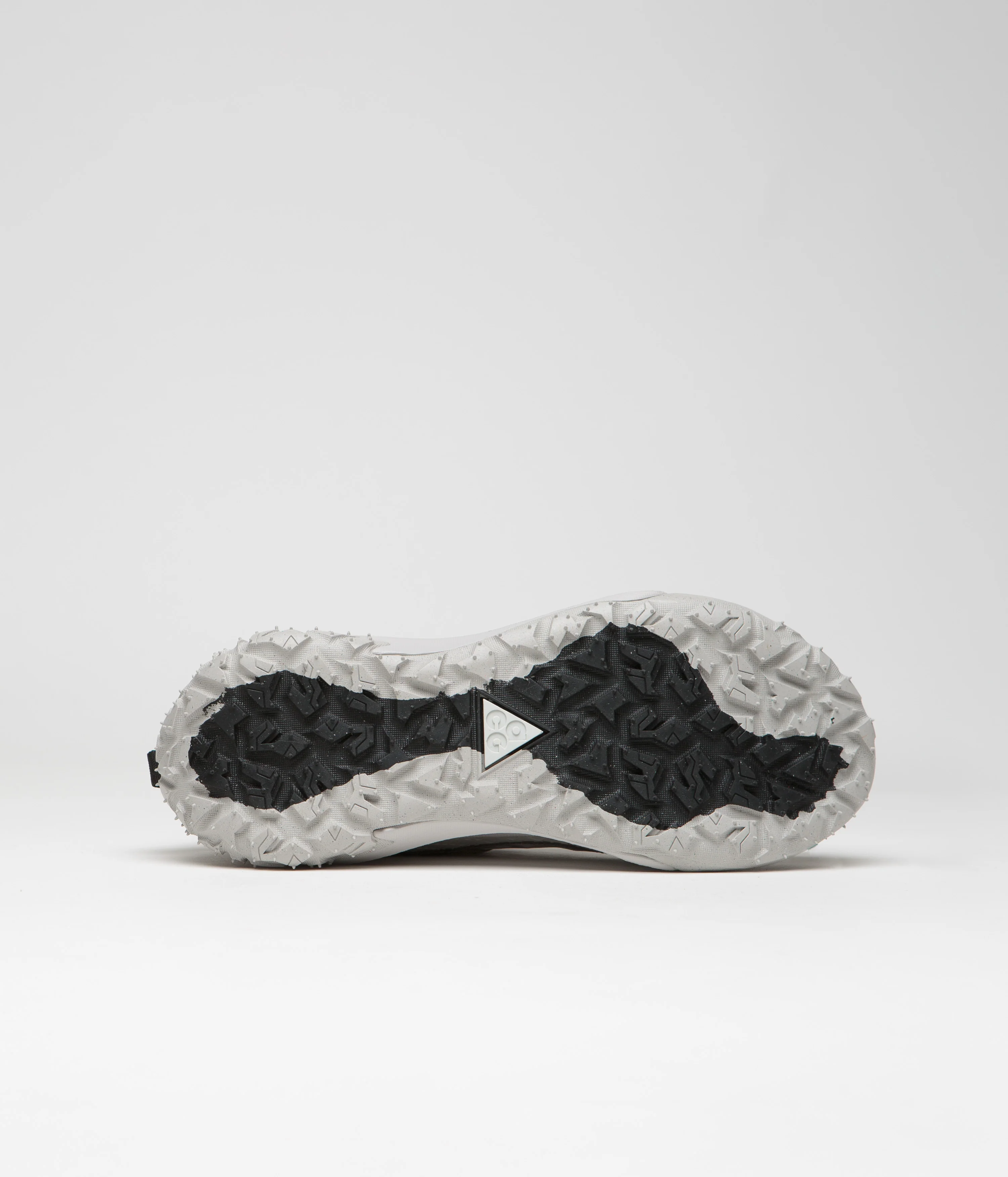 Nike ACG Mountain Fly 2 Low Shoes - Light Iron Ore / Black - Flat Pewter - Image 6