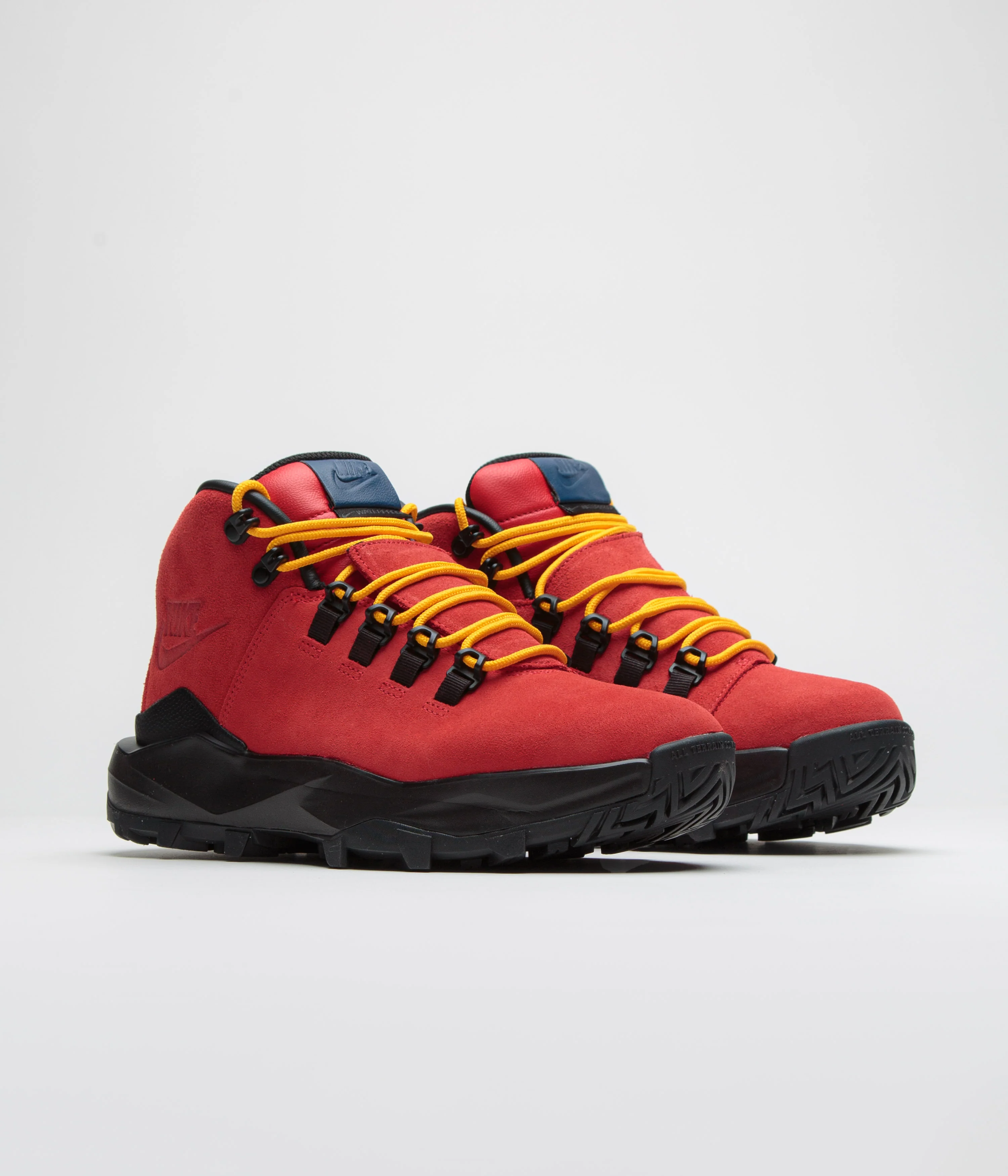 Nike Cygnal Shoes - University Red / Navy - Black - Image 2