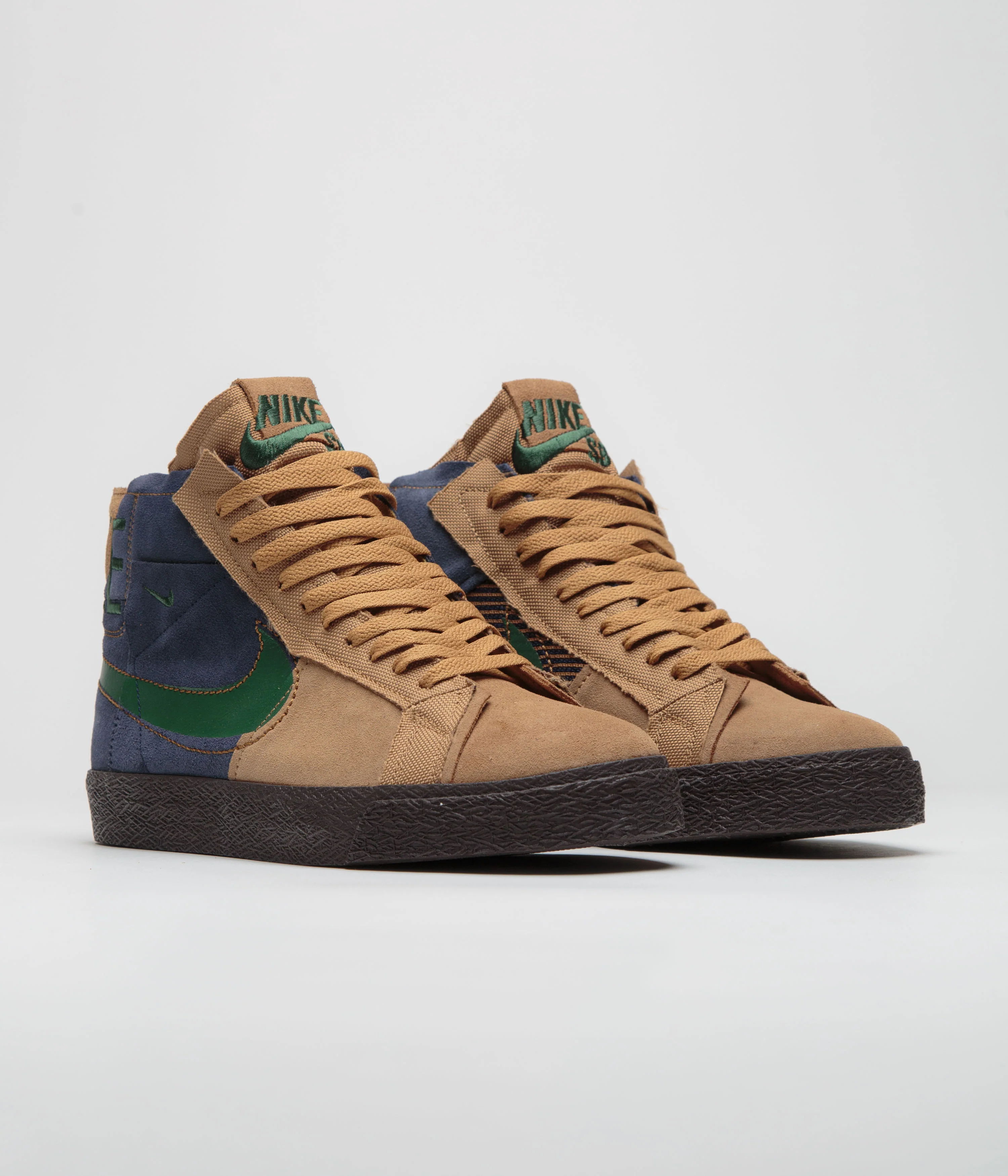 Nike SB Blazer Mid Premium Shoes - Legend Dark Brown / Fir - Obsidian - Image 2