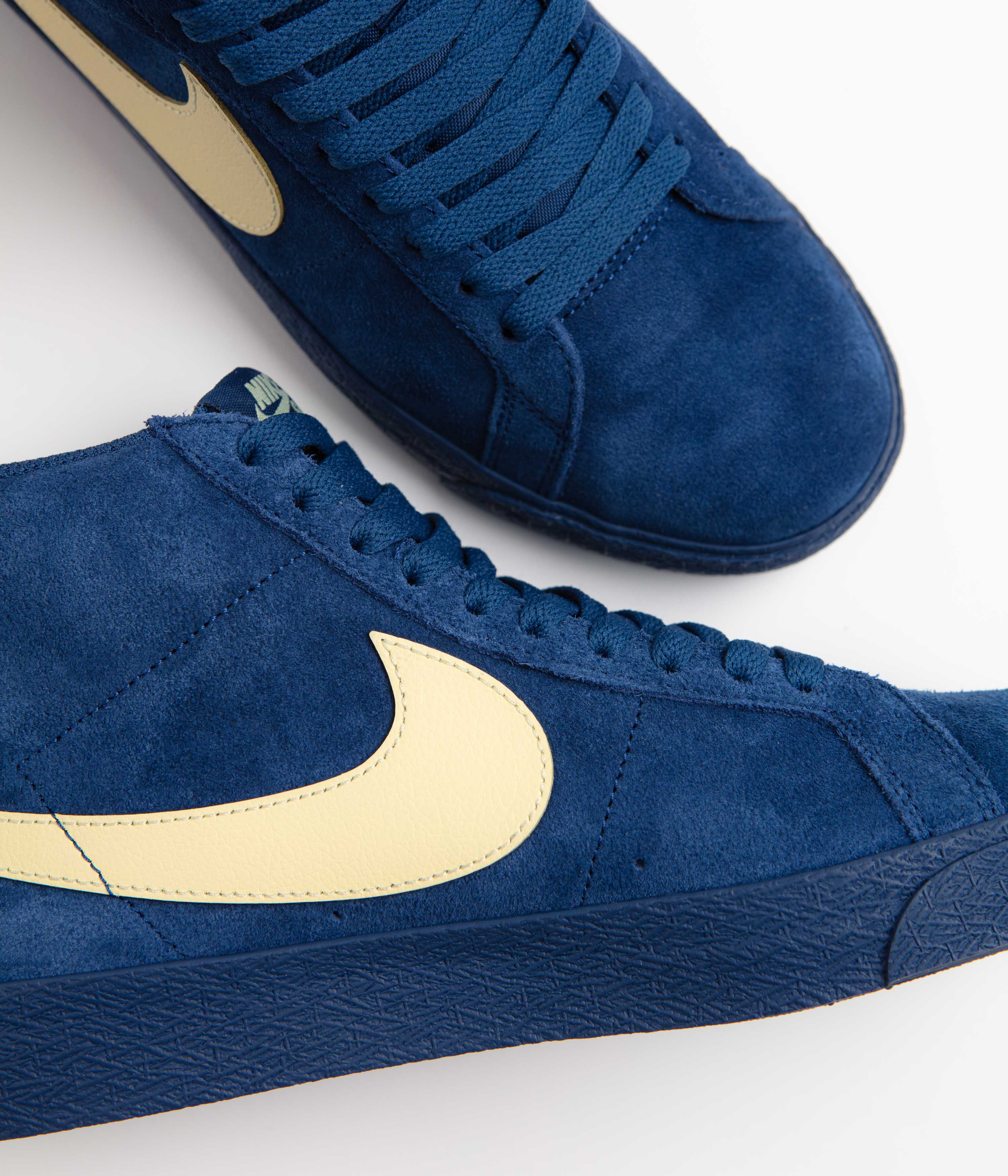 Nike SB Blazer Mid Shoes - Coastal Blue / Pale Yellow - Coastal Blue - Image 3