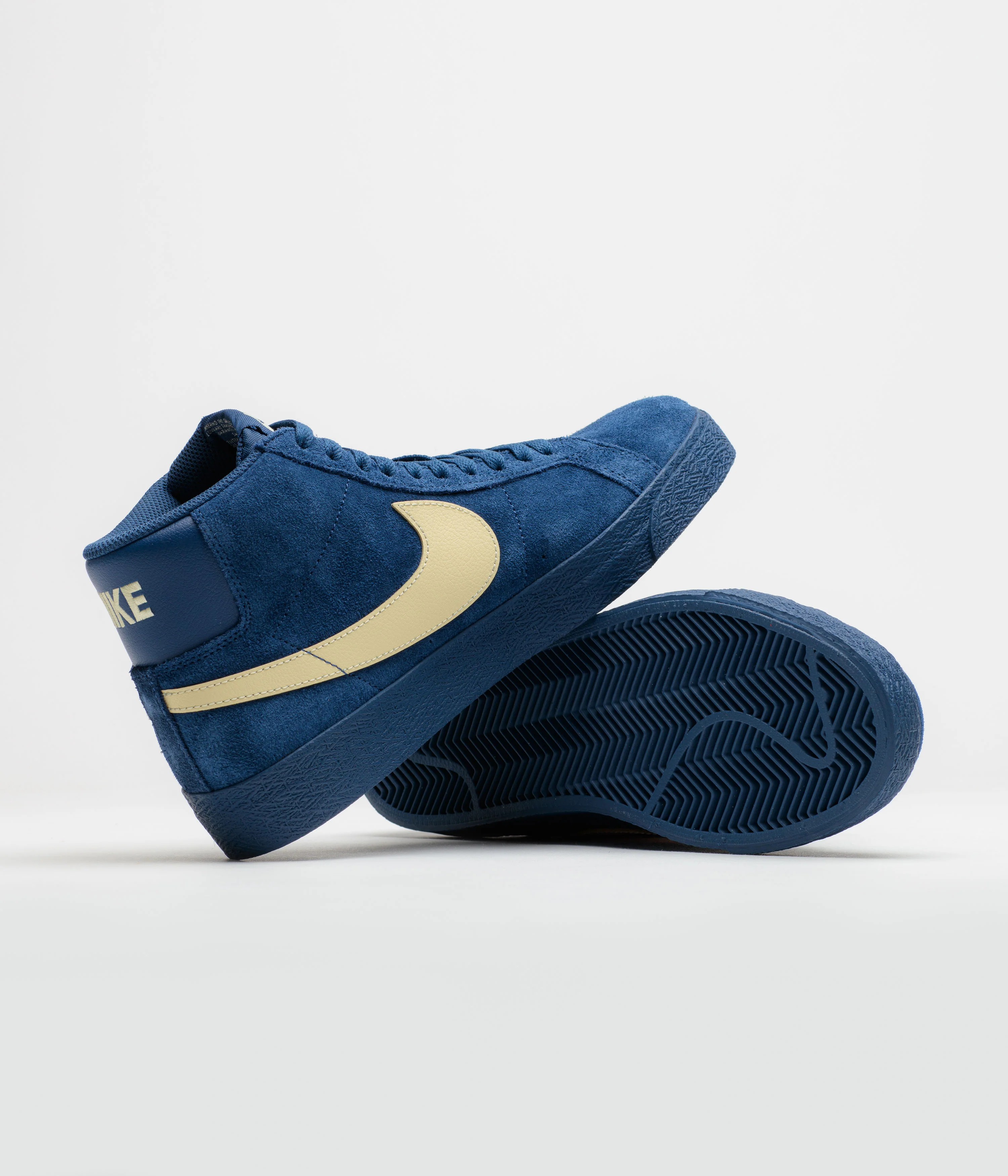 Nike SB Blazer Mid Shoes - Coastal Blue / Pale Yellow - Coastal Blue - Image 5