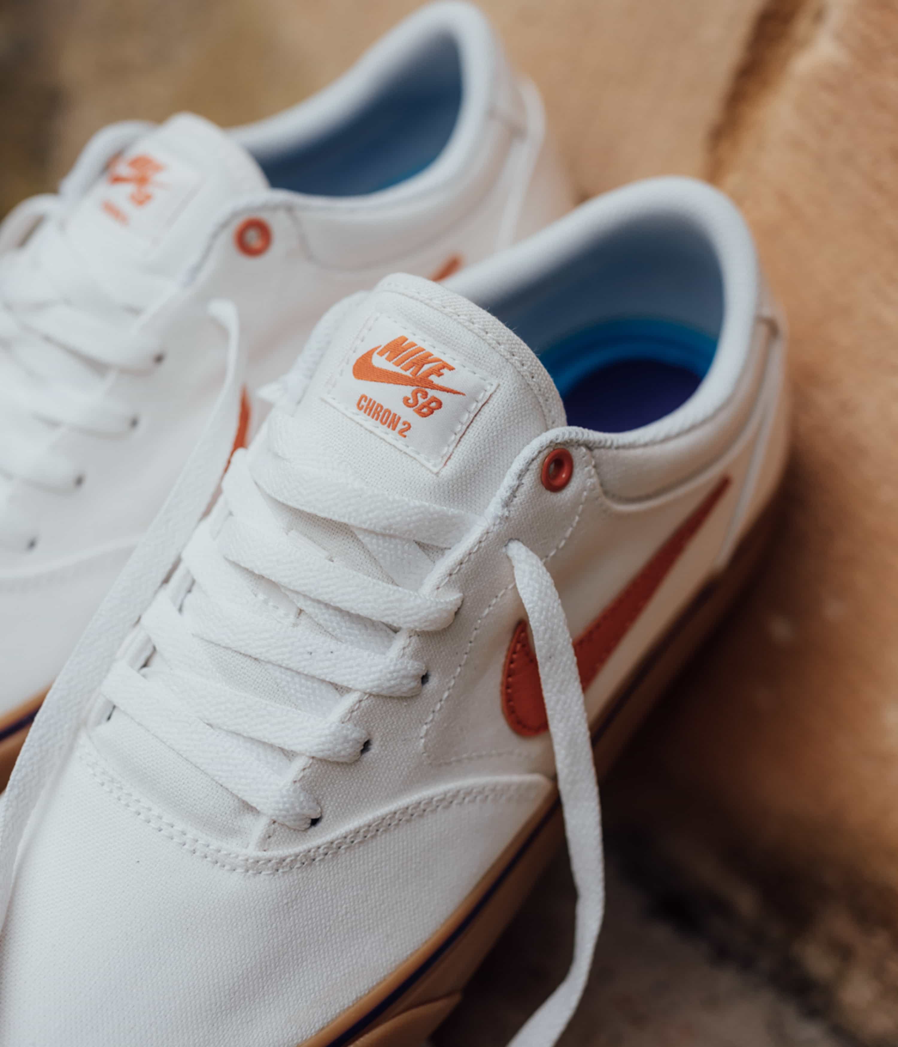 Nike SB Chron 2 Canvas Shoes - Summit White / Monarch - Summit White - Image 2