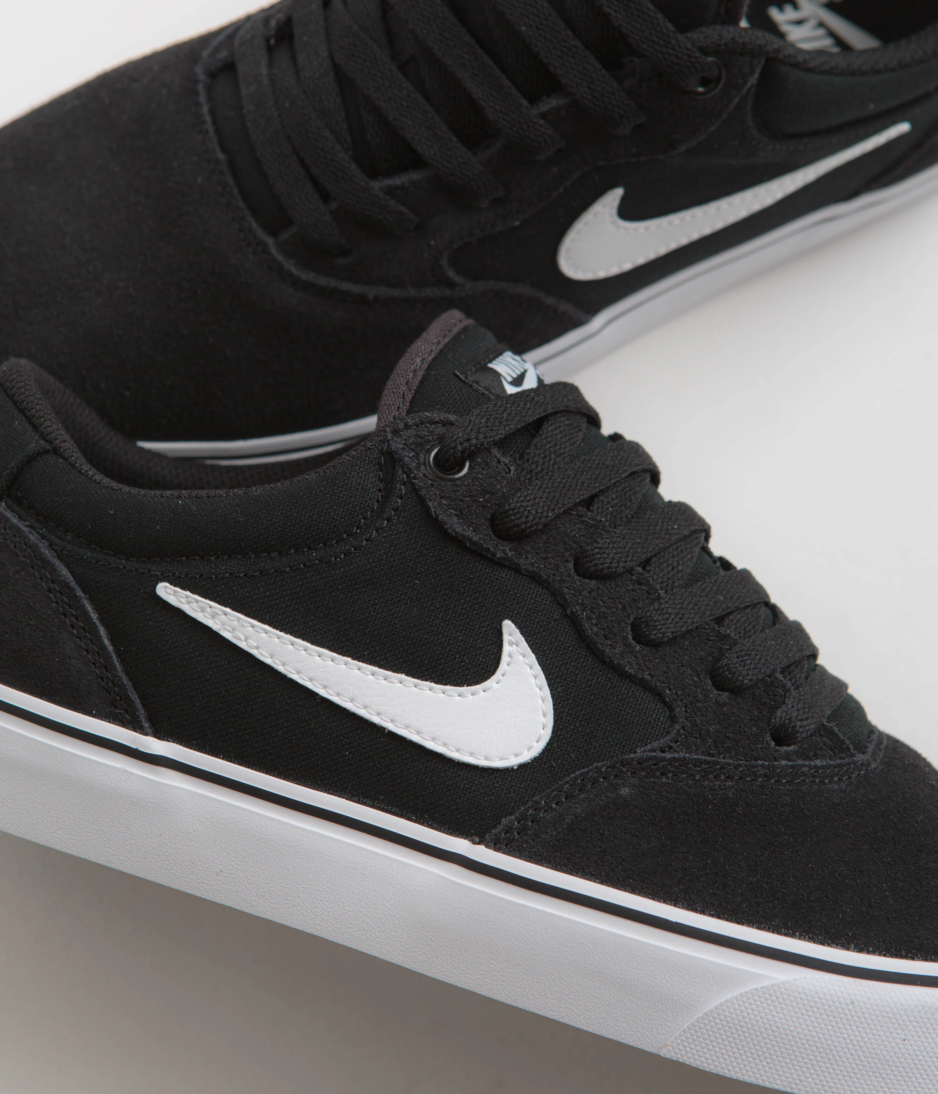 Nike SB Chron 2 Shoes - Black / White - Black - Image 4