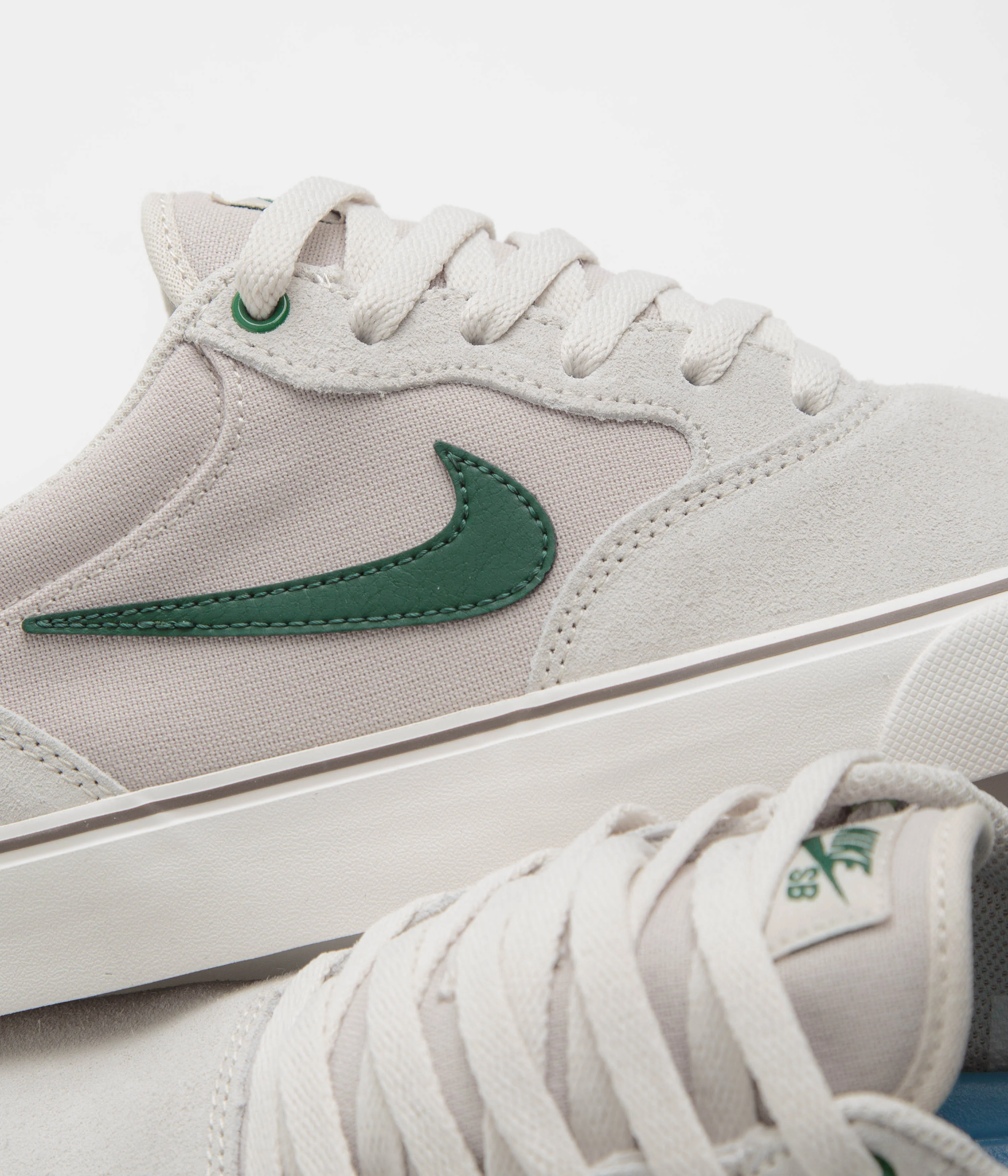 Nike SB Chron 2 Shoes - Light Orewood Brown / Fir - Phantom - Mink Brown - Image 3