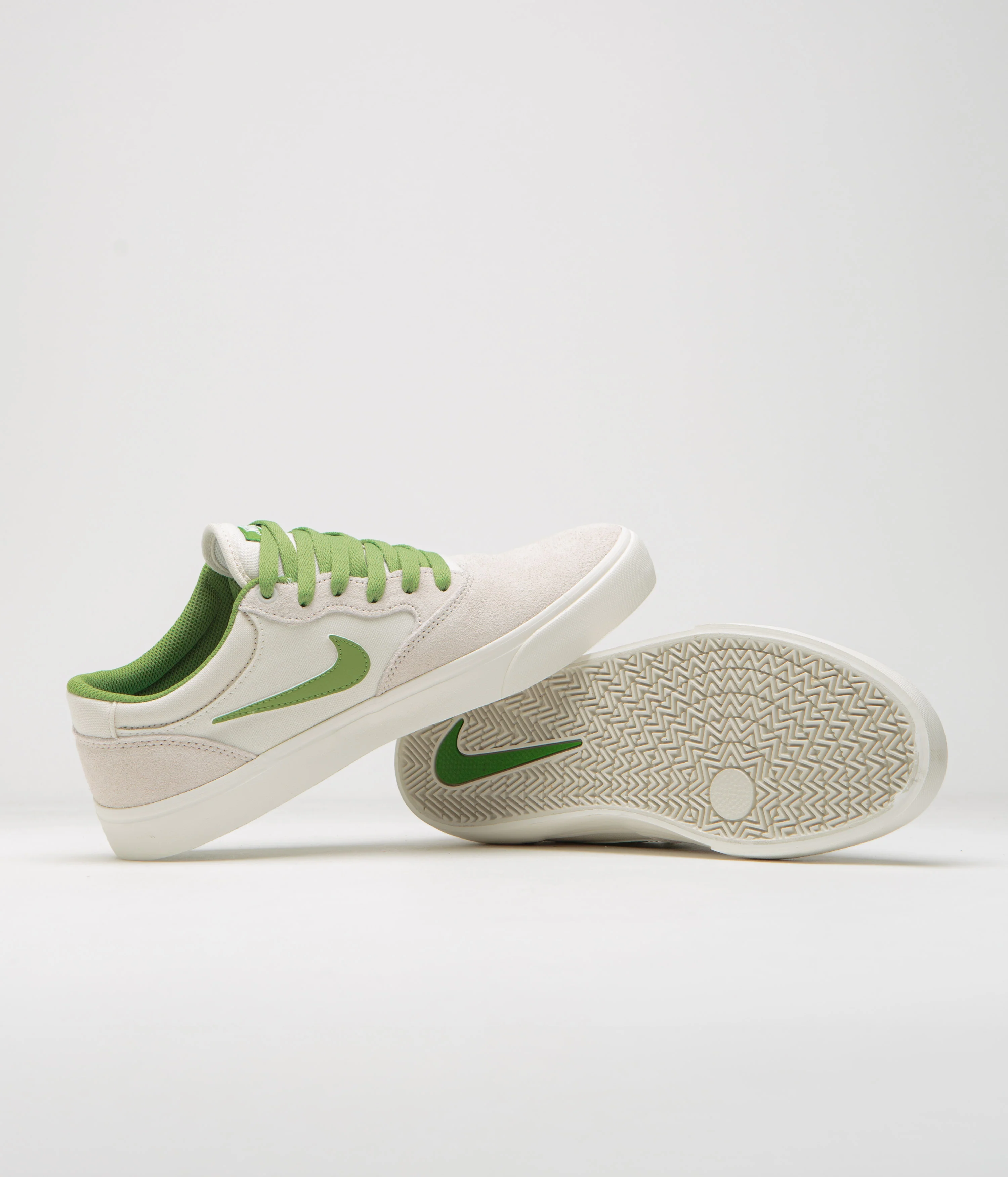 Nike SB Chron 2 Shoes - Phantom / Chlorophyll - Summit White - Sail - Image 5