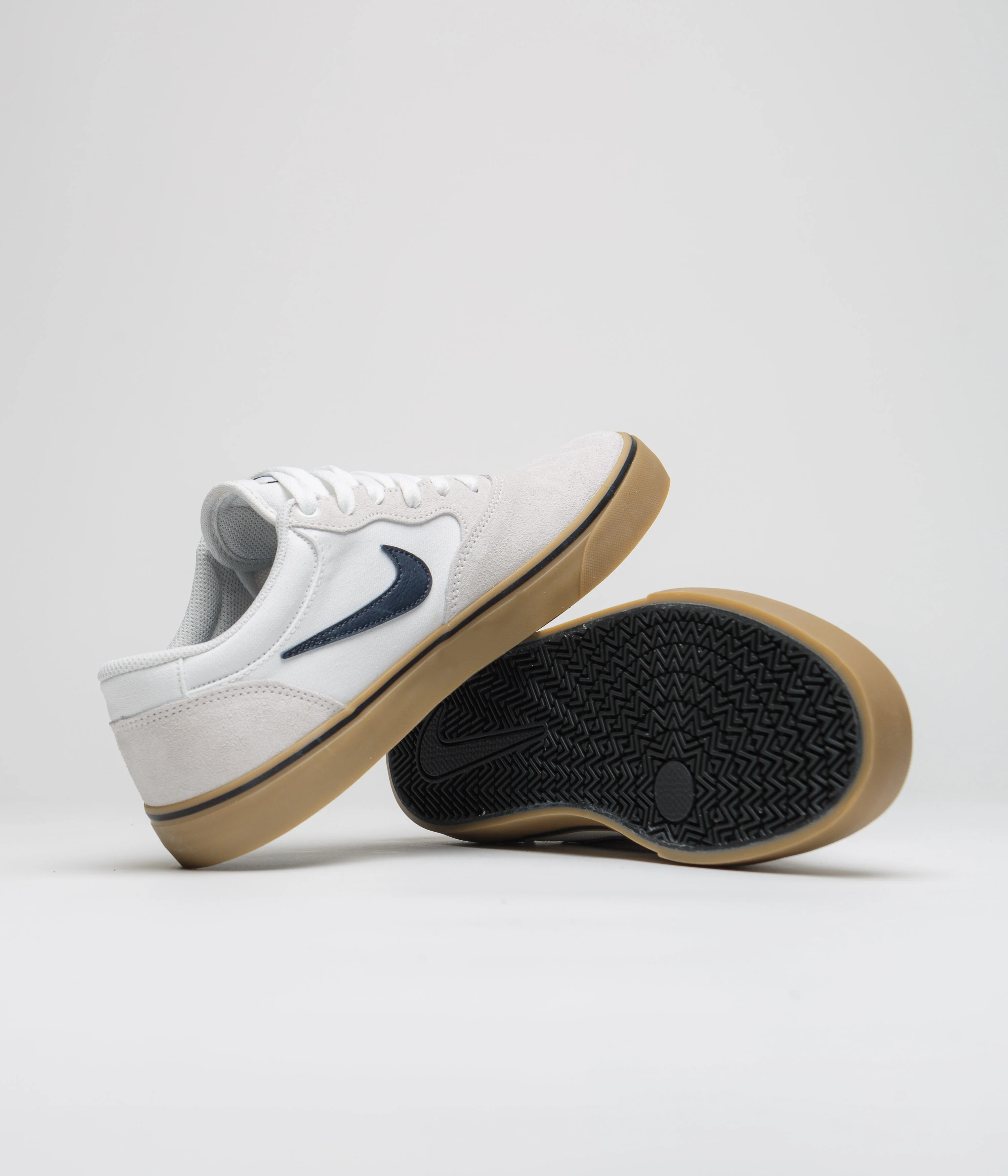 Nike SB Chron 2 Shoes - White / Obsidian - White - Gum Light Brown - Image 6