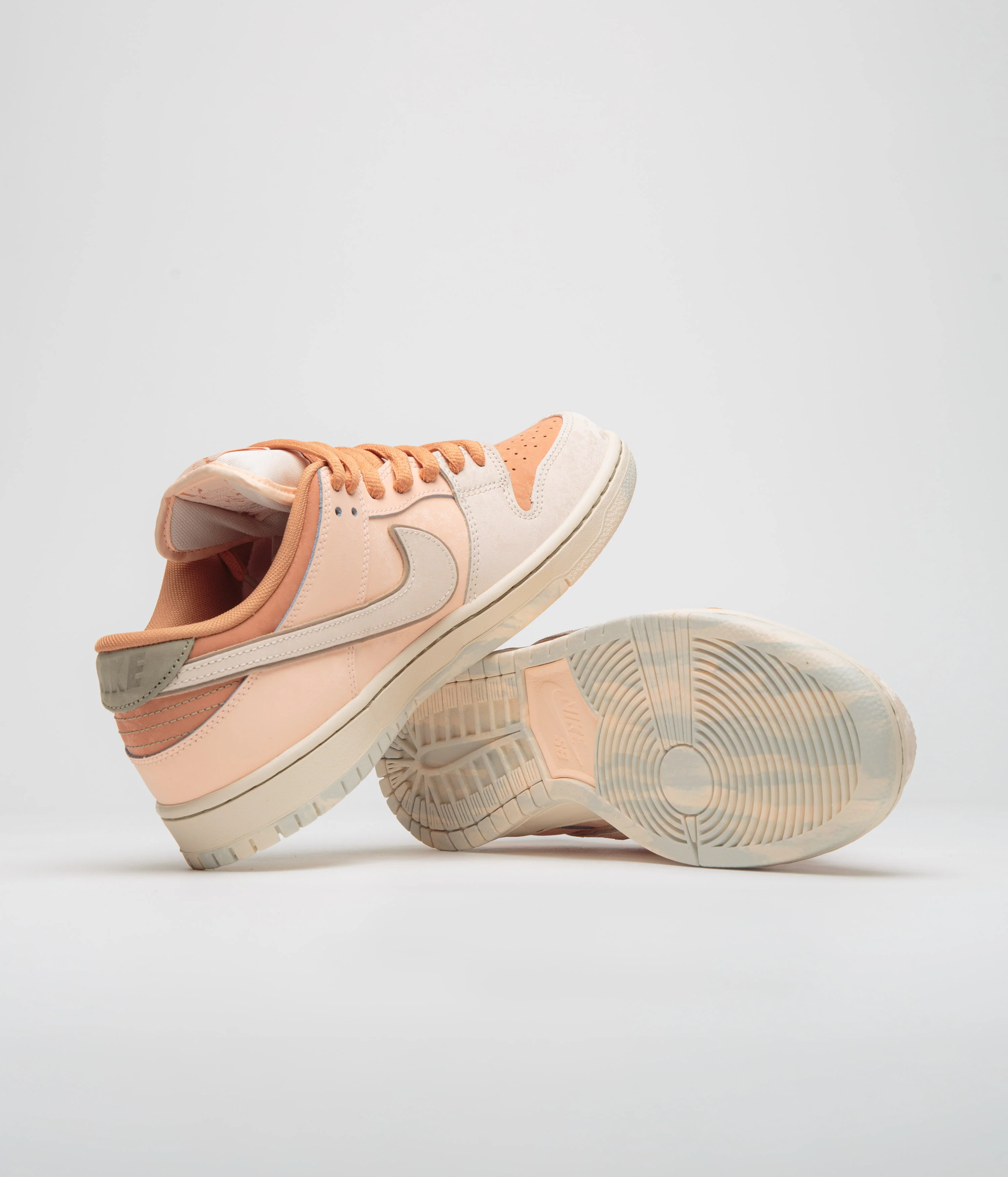 Nike SB Dunk Low Pro Premium 'Trocadero Gardens' Shoes - Amber Brown / Guava Ice - Crimson Tint - Hemp - Image 5