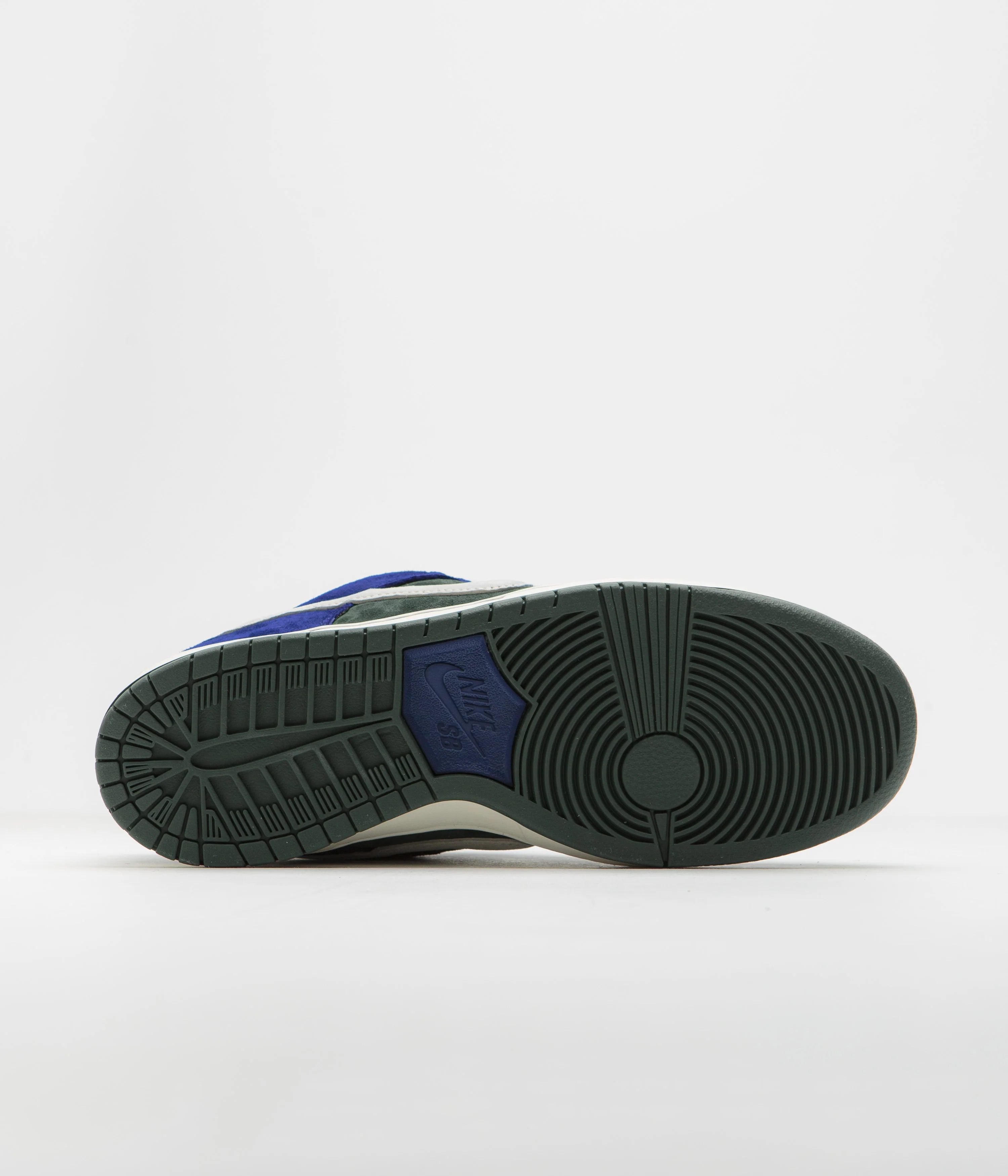 Nike SB Dunk Low Pro 'Wildcard' Shoes - Deep Royal Blue / Sail - Vintage Green - Image 7