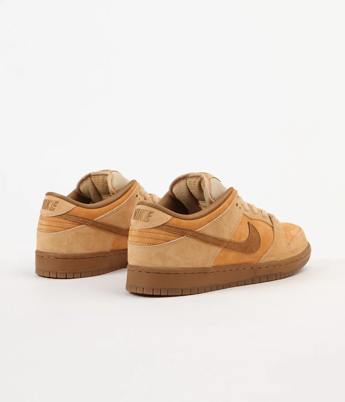 Nike SB Dunk Low Shoes - Dune / Twig - Wheat - Gum Medium Brown - Image 4
