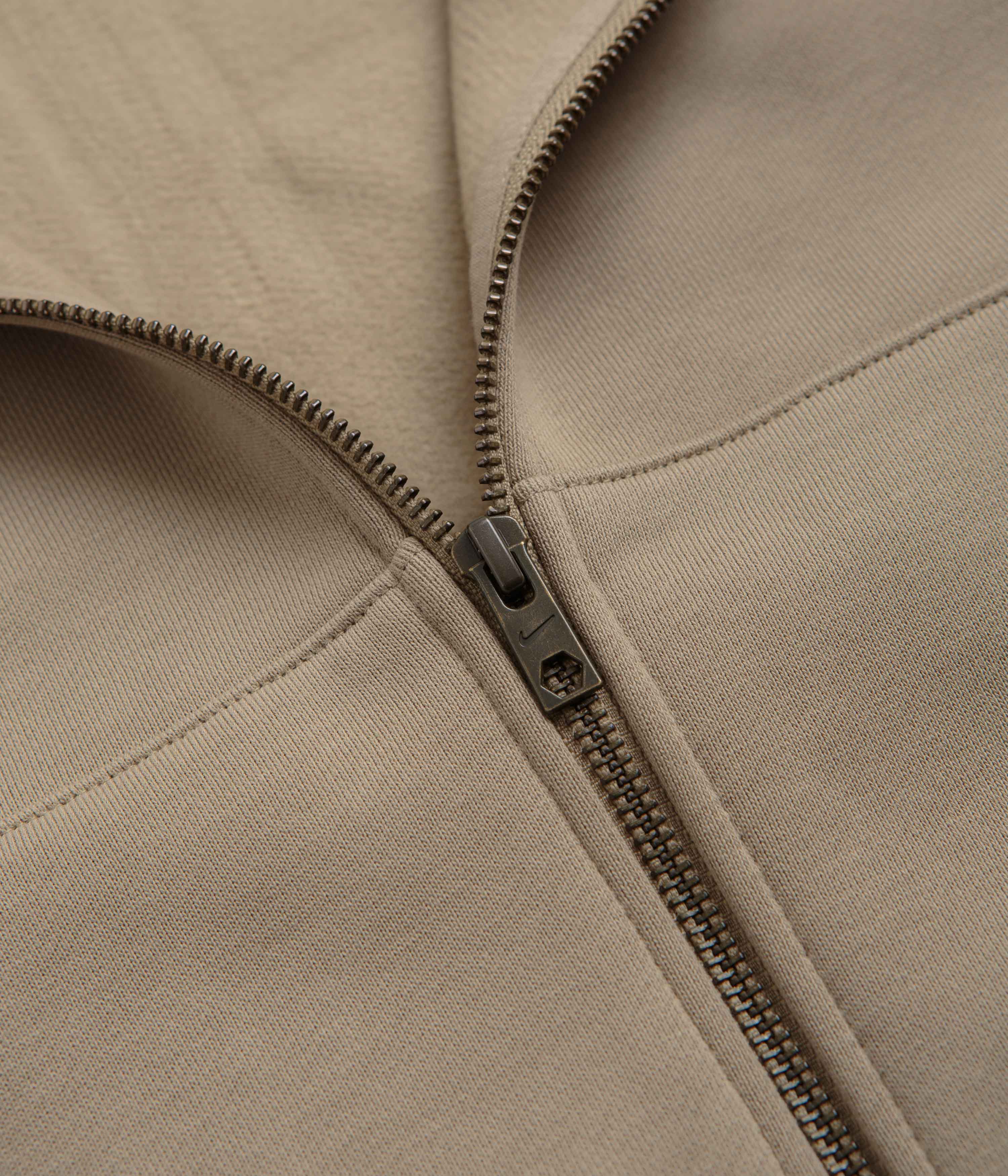 Nike SB Essential Logo Full Zip Hoodie - Khaki / White - Image 5