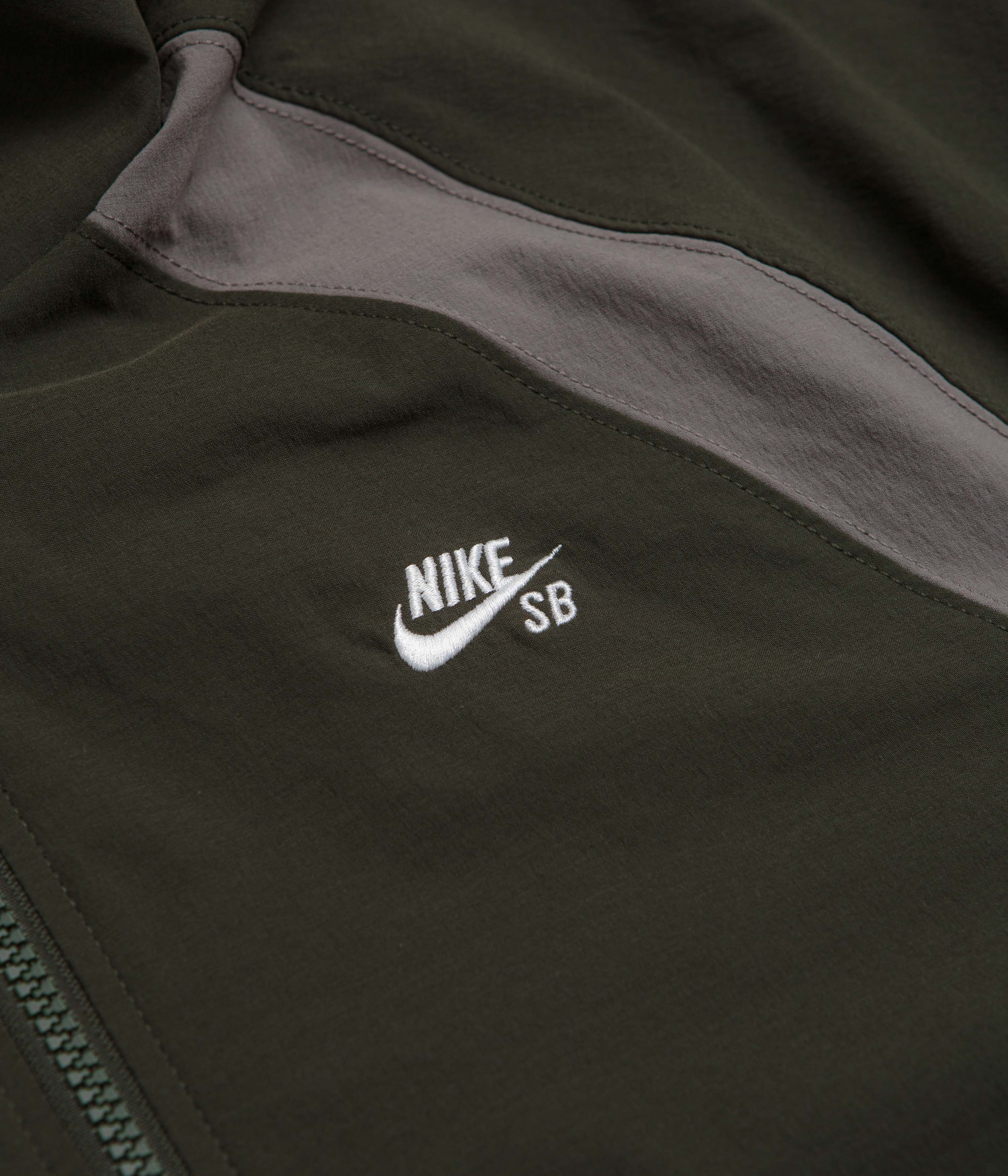 Nike SB Full Zip Woven Jacket - Sequoia / Cave Stone / White - Image 5