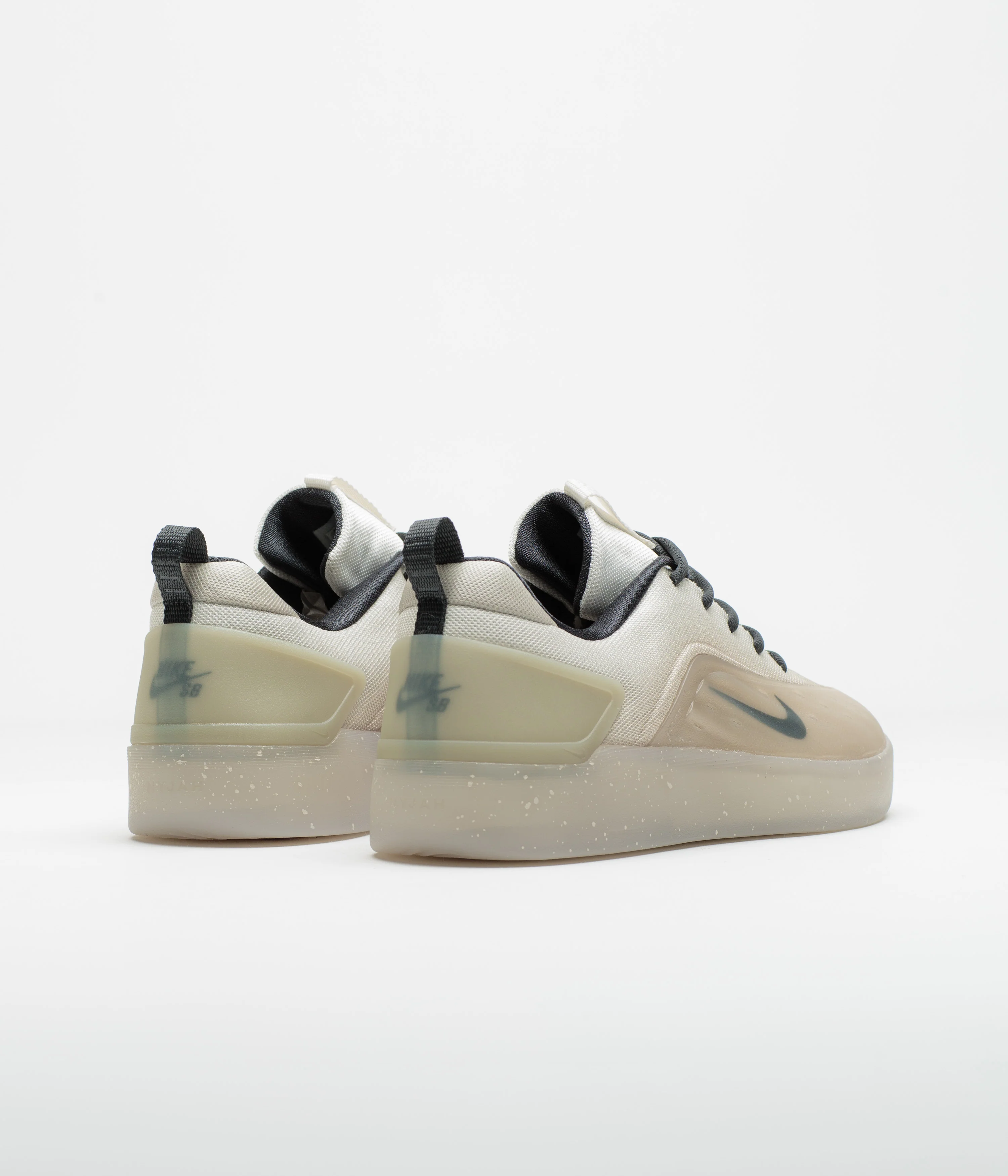 Nike SB Nyjah 4 Shoes - Desert Khaki / Dark Smoke Grey - Image 4