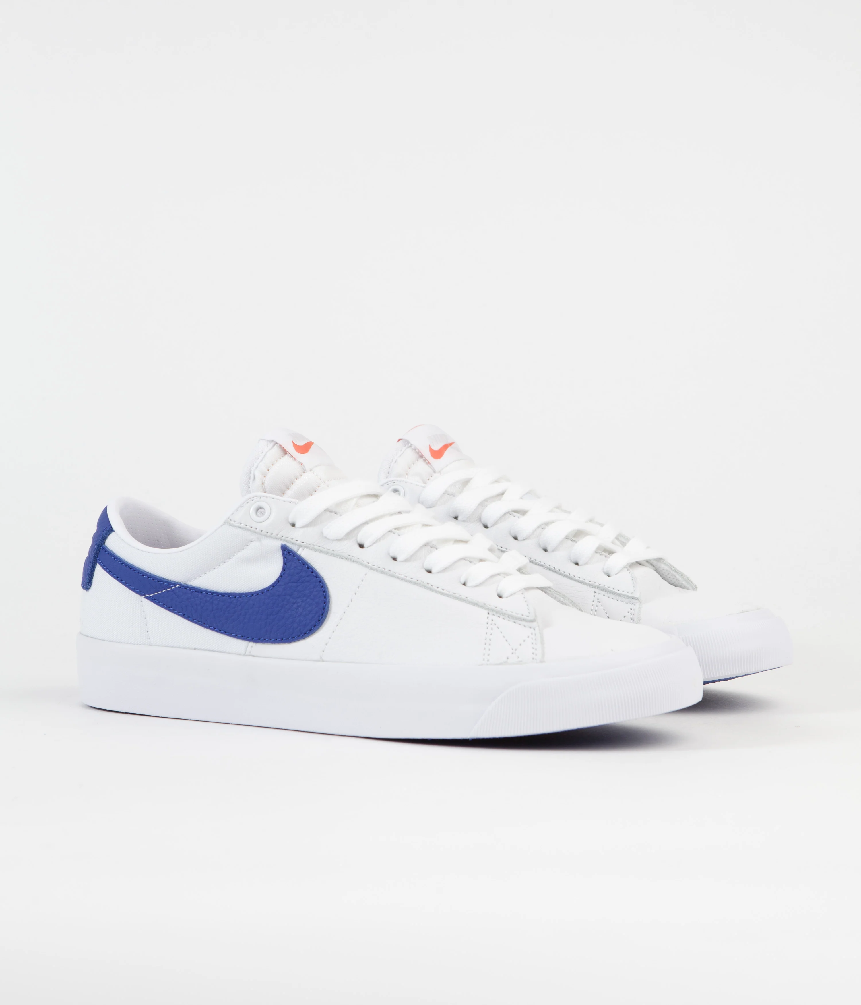 Nike SB Orange Label Blazer Low Pro GT Shoes - White / Varsity Royal - White - Varsity Royal - Image 2