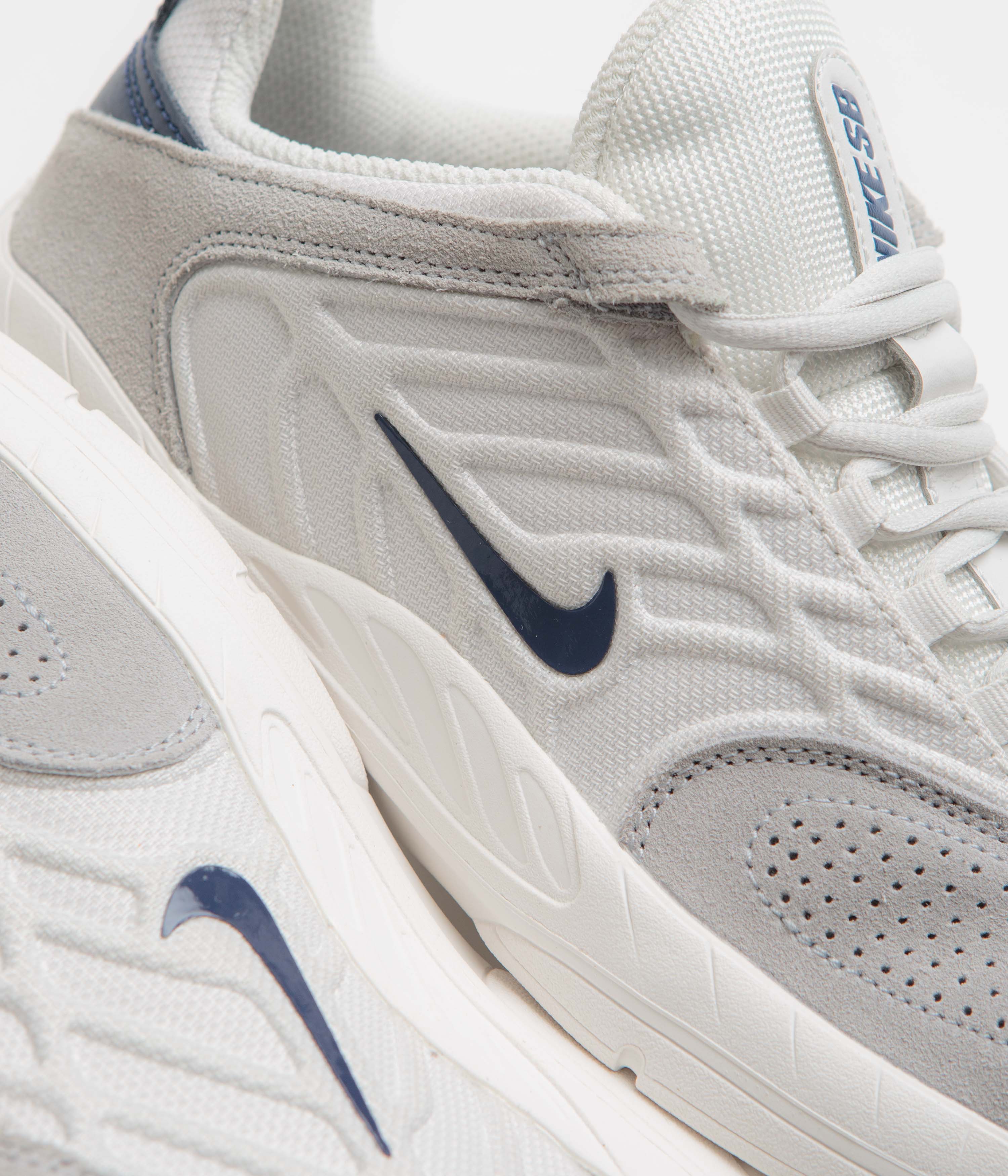 Nike SB Vertebrae Shoes - Platinum Tint / Midnight Navy - Wolf Grey - Image 3
