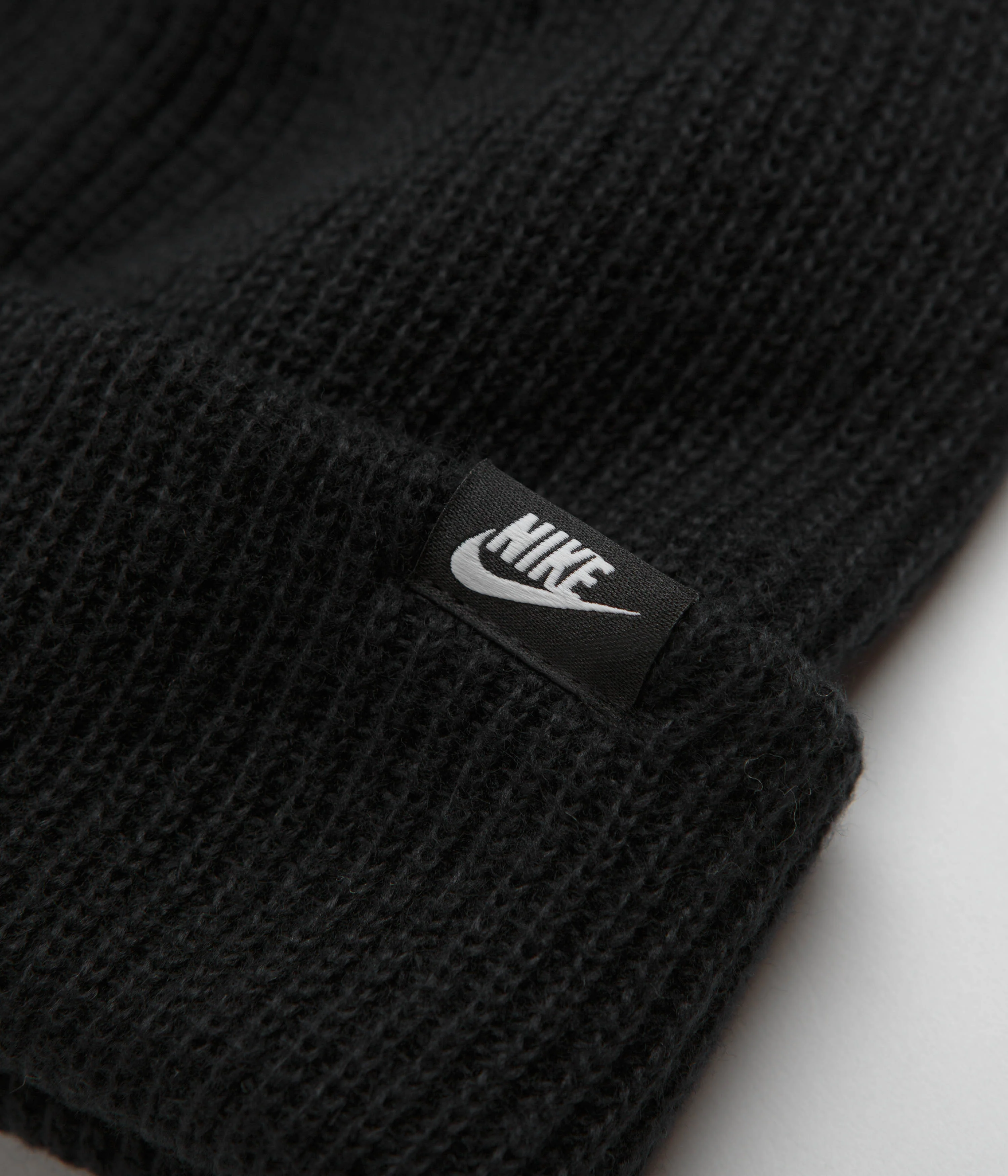 Nike Terra Beanie - Black - Image 2