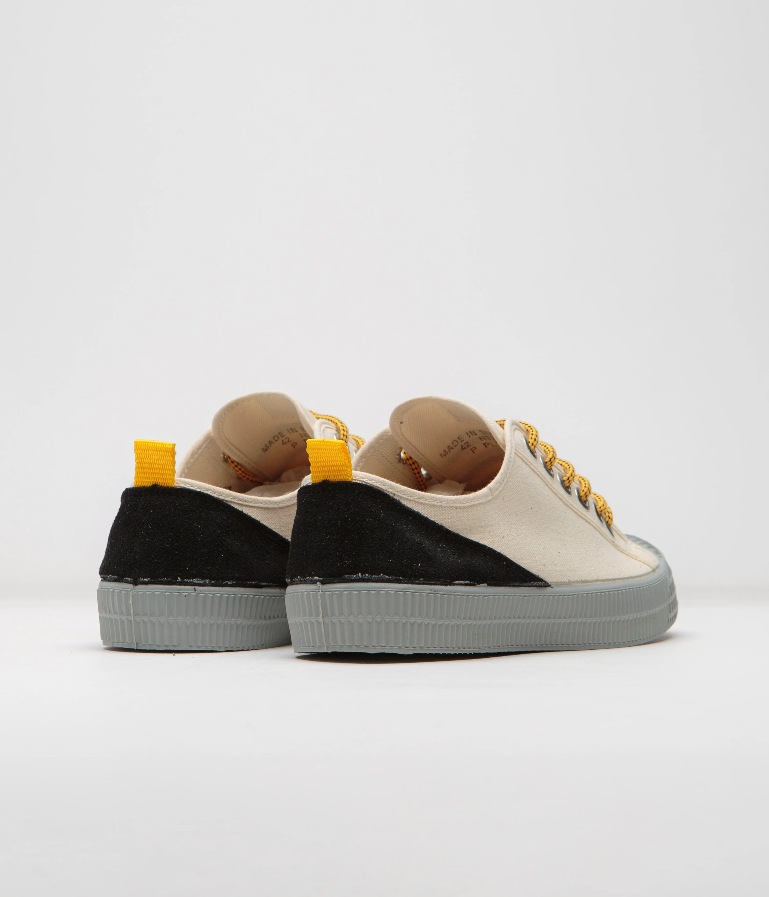 Novesta Star Master Summer Hiker Shoes - 99 Beige / Black / 212 Grey - Image 4