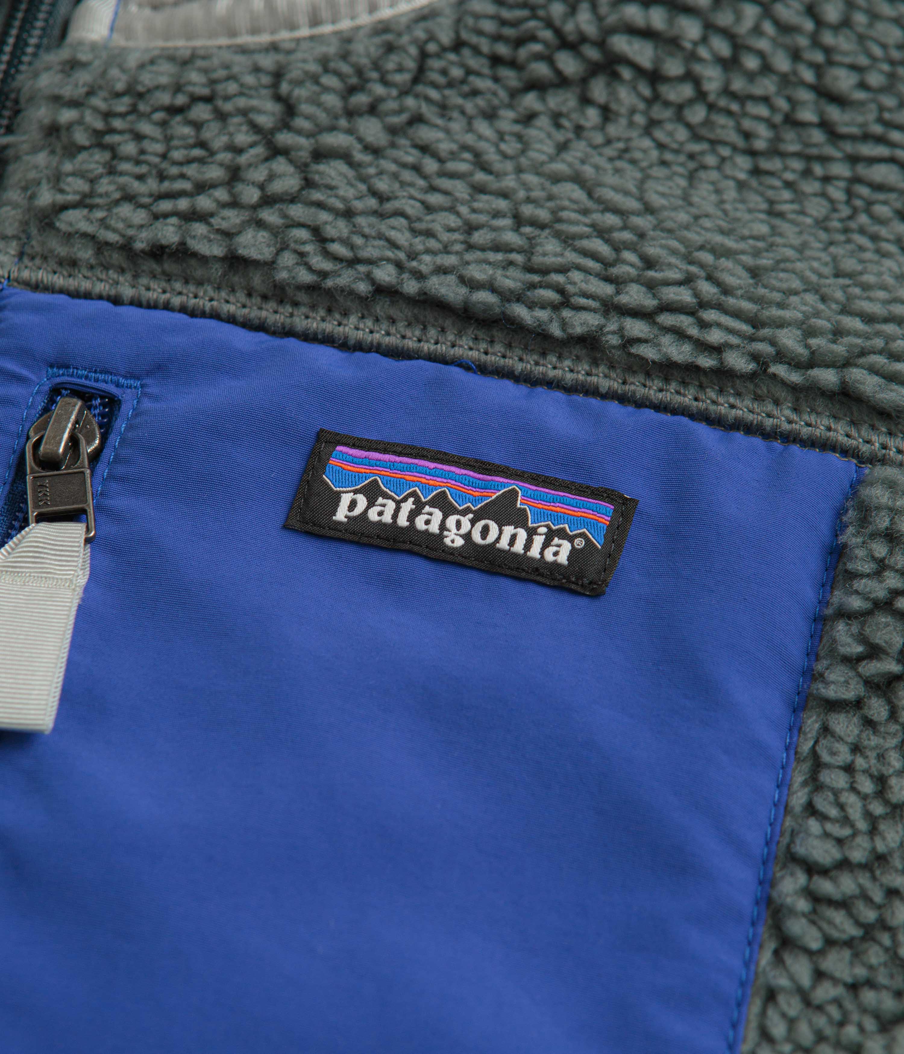 Patagonia Classic Retro-X Vest - Nouveau Green - Image 4
