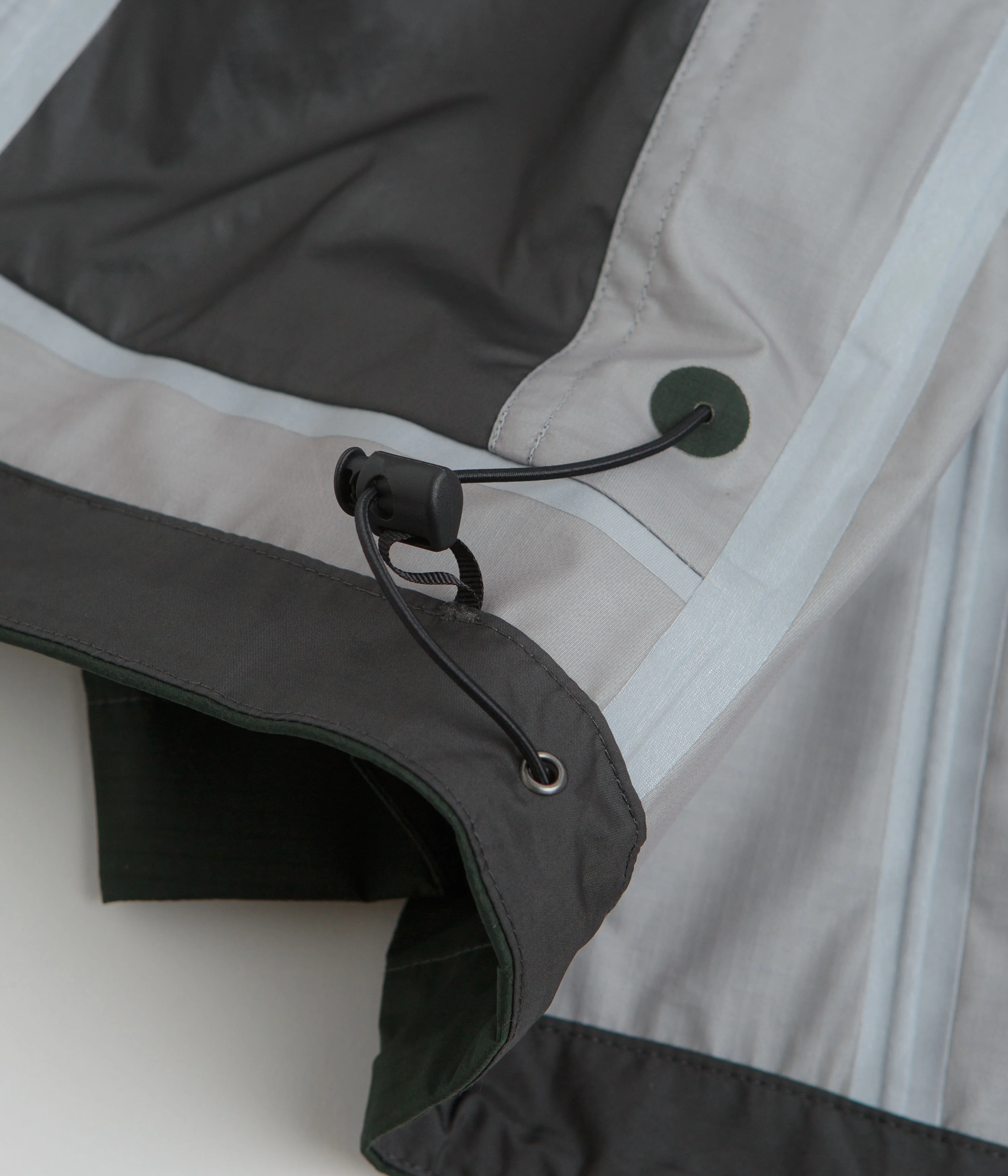 Patagonia Granite Crest Rain Jacket - Old Growth Green - Image 6