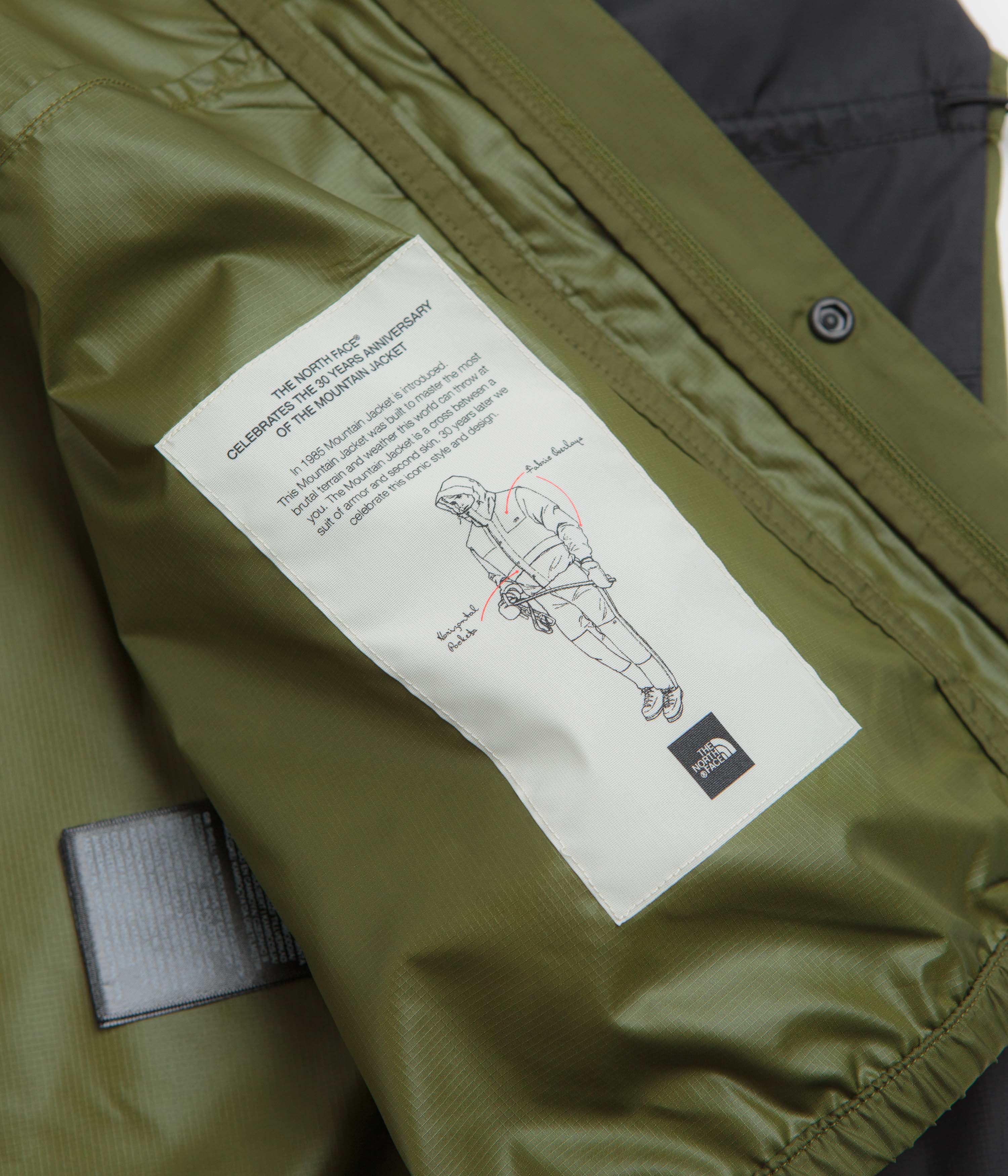 The North Face Seasonal Mountain Jacket - Woodland Green - Image 7