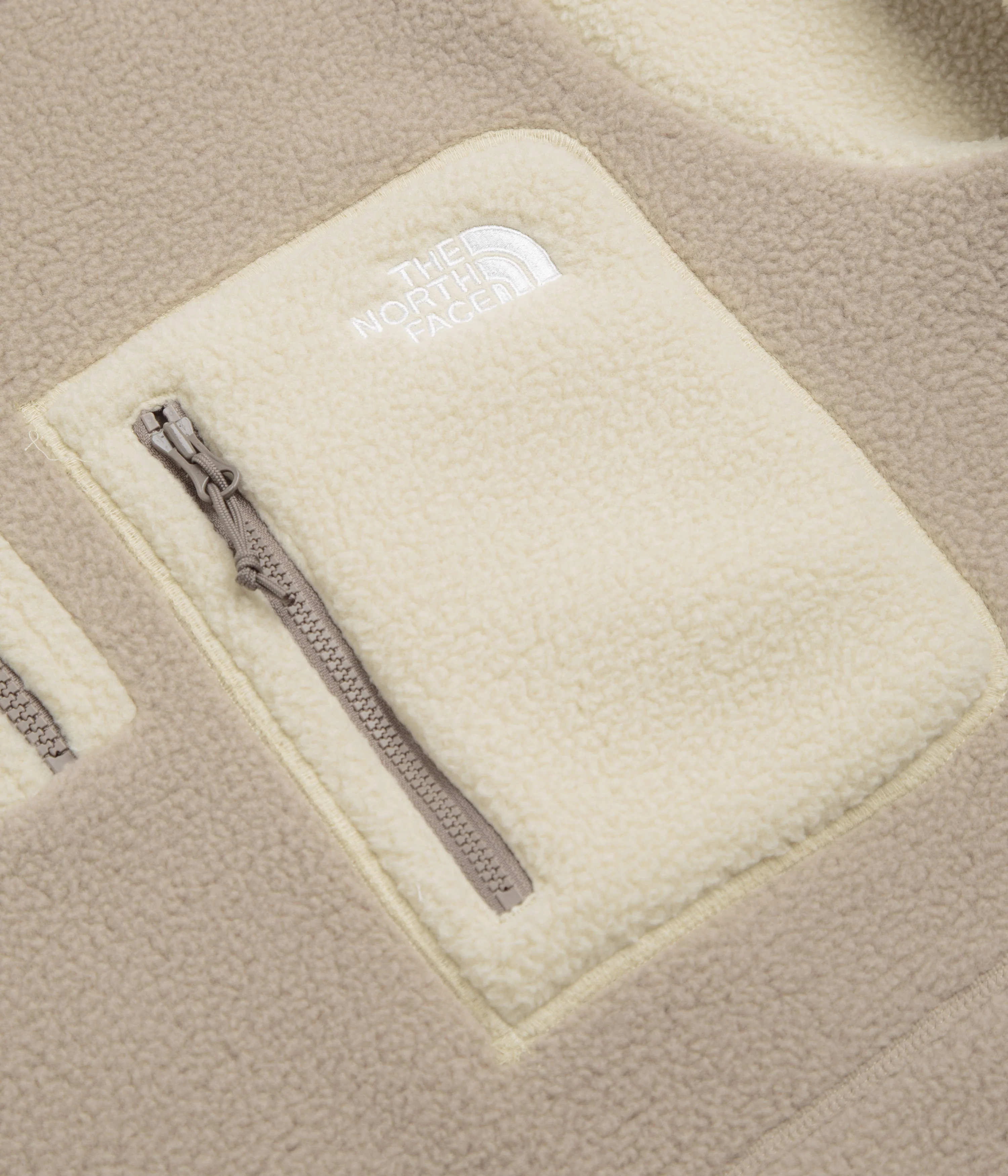 The North Face Yumiori 1/4 Zip Fleece - Mushroom Grey / Gravel - Image 5
