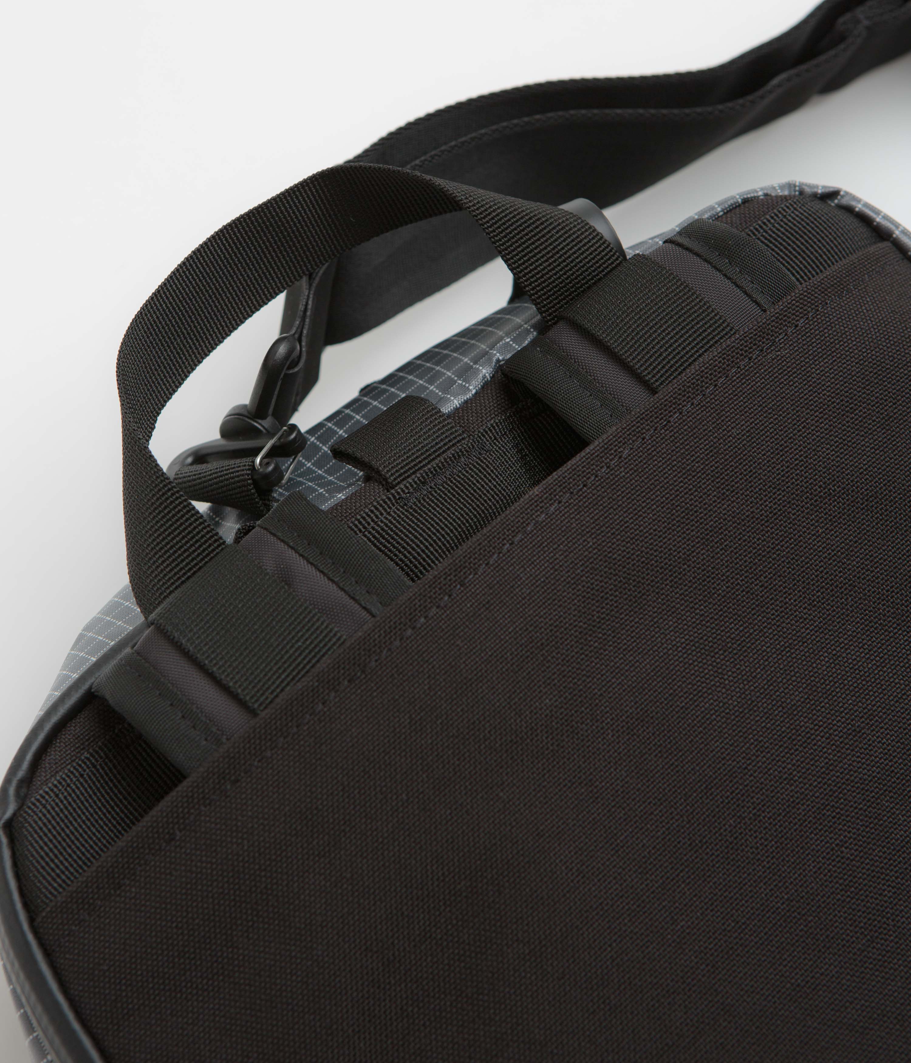 Topo Designs Apex Briefcase - Black - Image 7