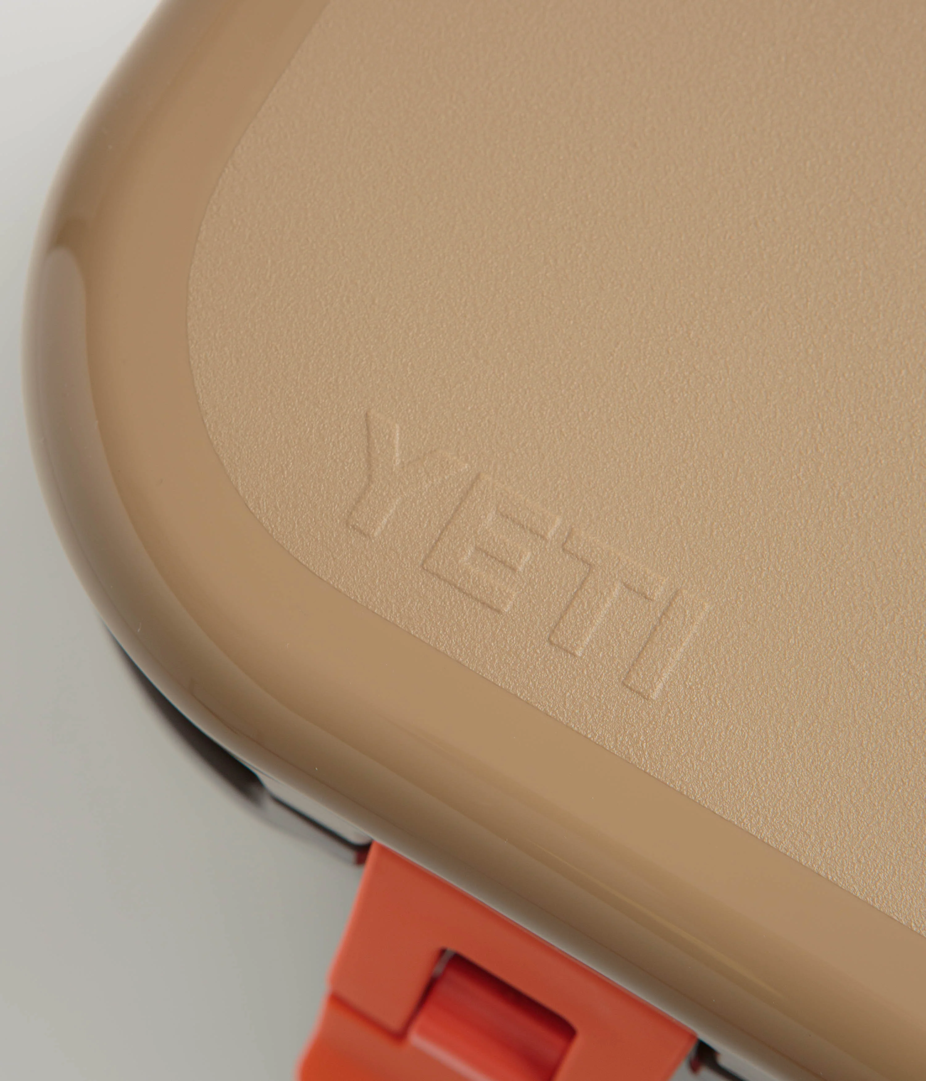 Yeti Roadie 15 Hard Cooler - Wetlands Camo - Image 4